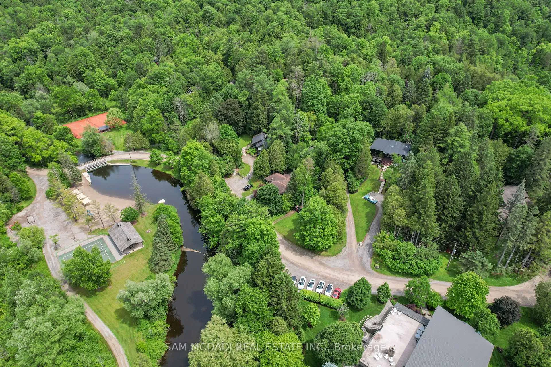 Photo 48 of 2084 Grand Boulevard, Burlington, Rural Burlington — HOMEH