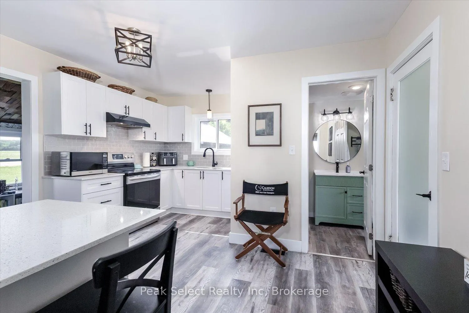 Photo 10 of 3974 15 Line, Perth South, Downie — HOMEH