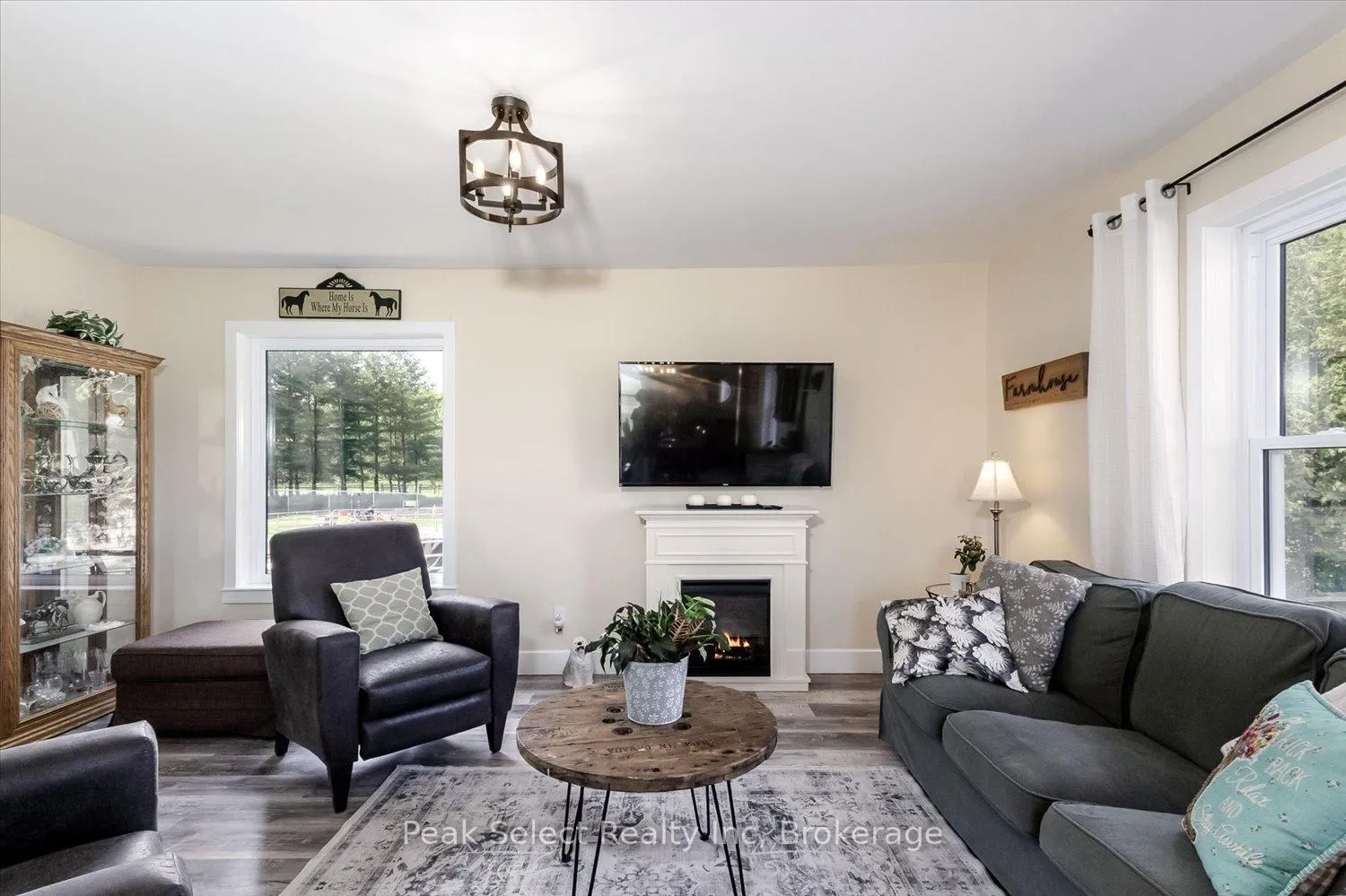 Photo 12 of 3974 15 Line, Perth South, Downie — HOMEH