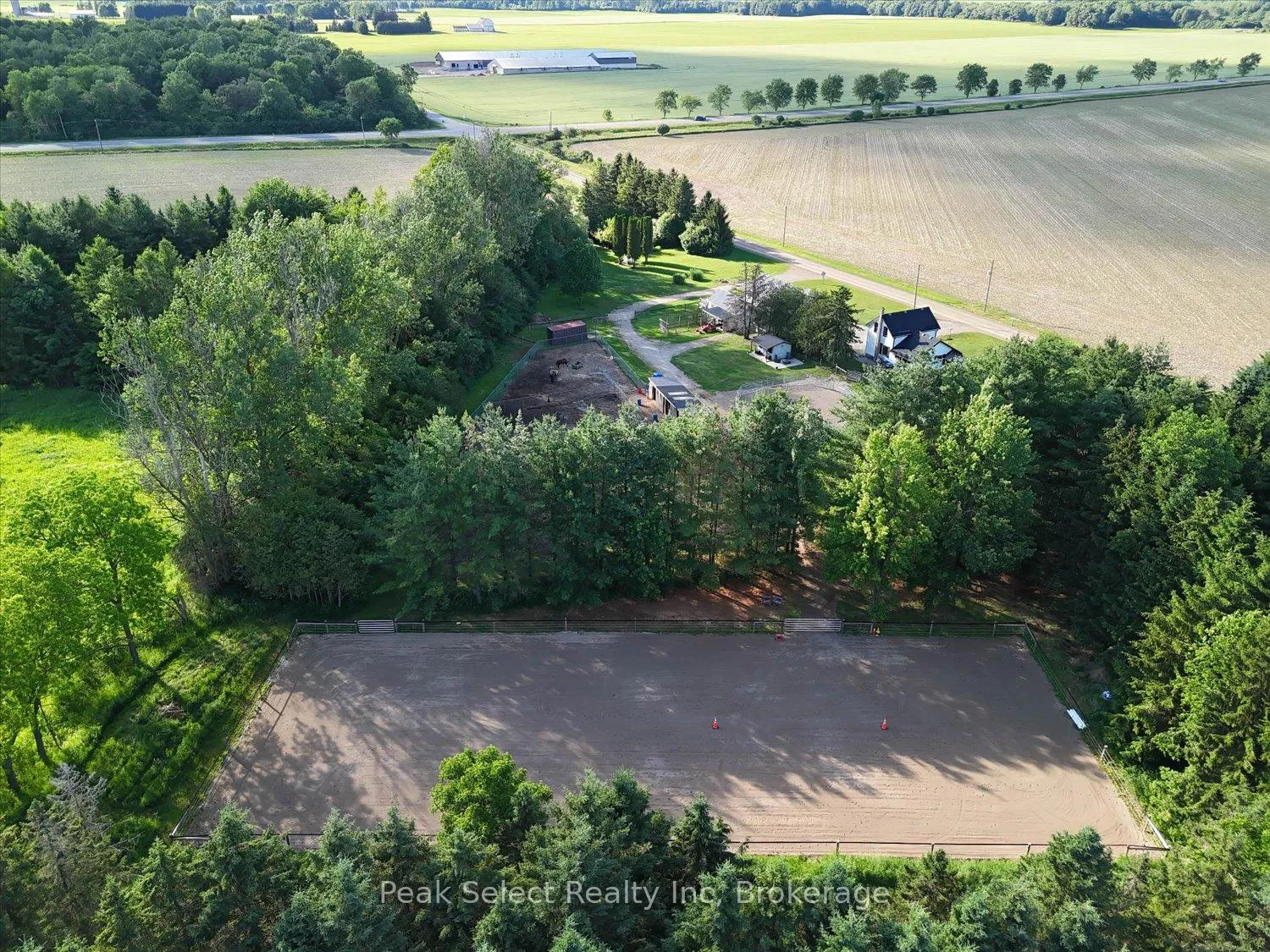 Photo 32 of 3974 15 Line, Perth South, Downie — HOMEH