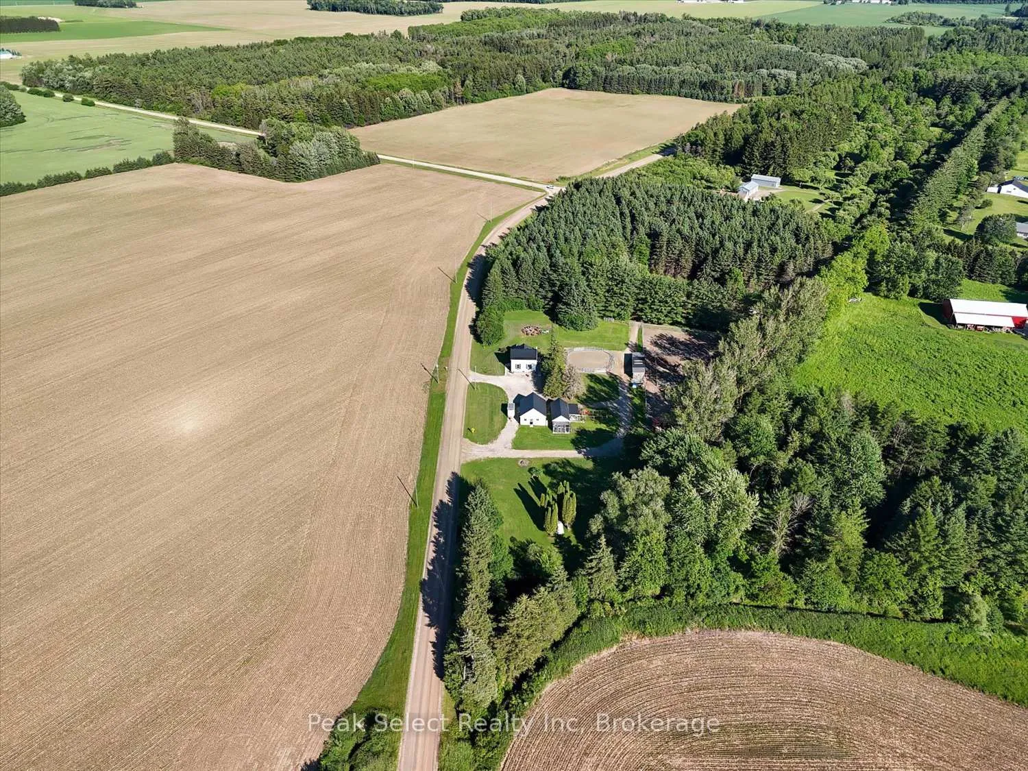 Photo 35 of 3974 15 Line, Perth South, Downie — HOMEH