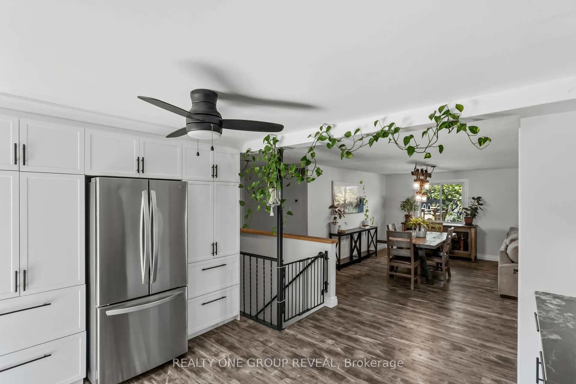 Photo 14 of 42 Sinclair Court, Barrie, Sunnidale — HOMEH