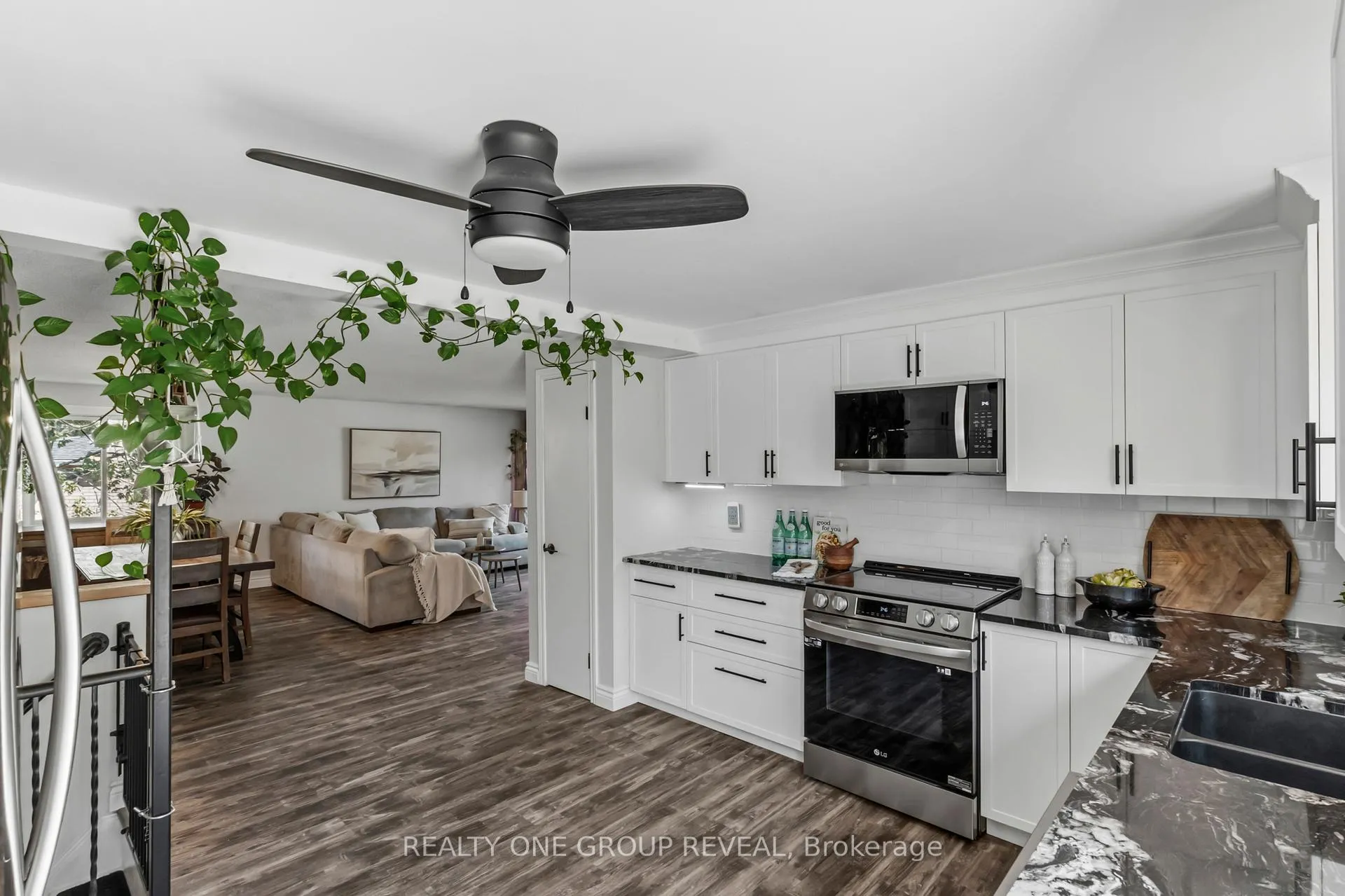 Photo 15 of 42 Sinclair Court, Barrie, Sunnidale — HOMEH