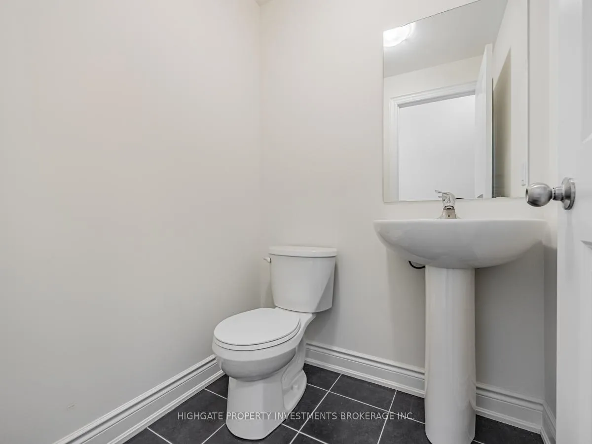 Photo 18 of 71 Donald Ficht Crescent, Brampton, Northwest Brampton — HOMEH