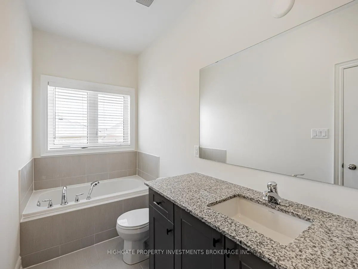 Photo 22 of 71 Donald Ficht Crescent, Brampton, Northwest Brampton — HOMEH