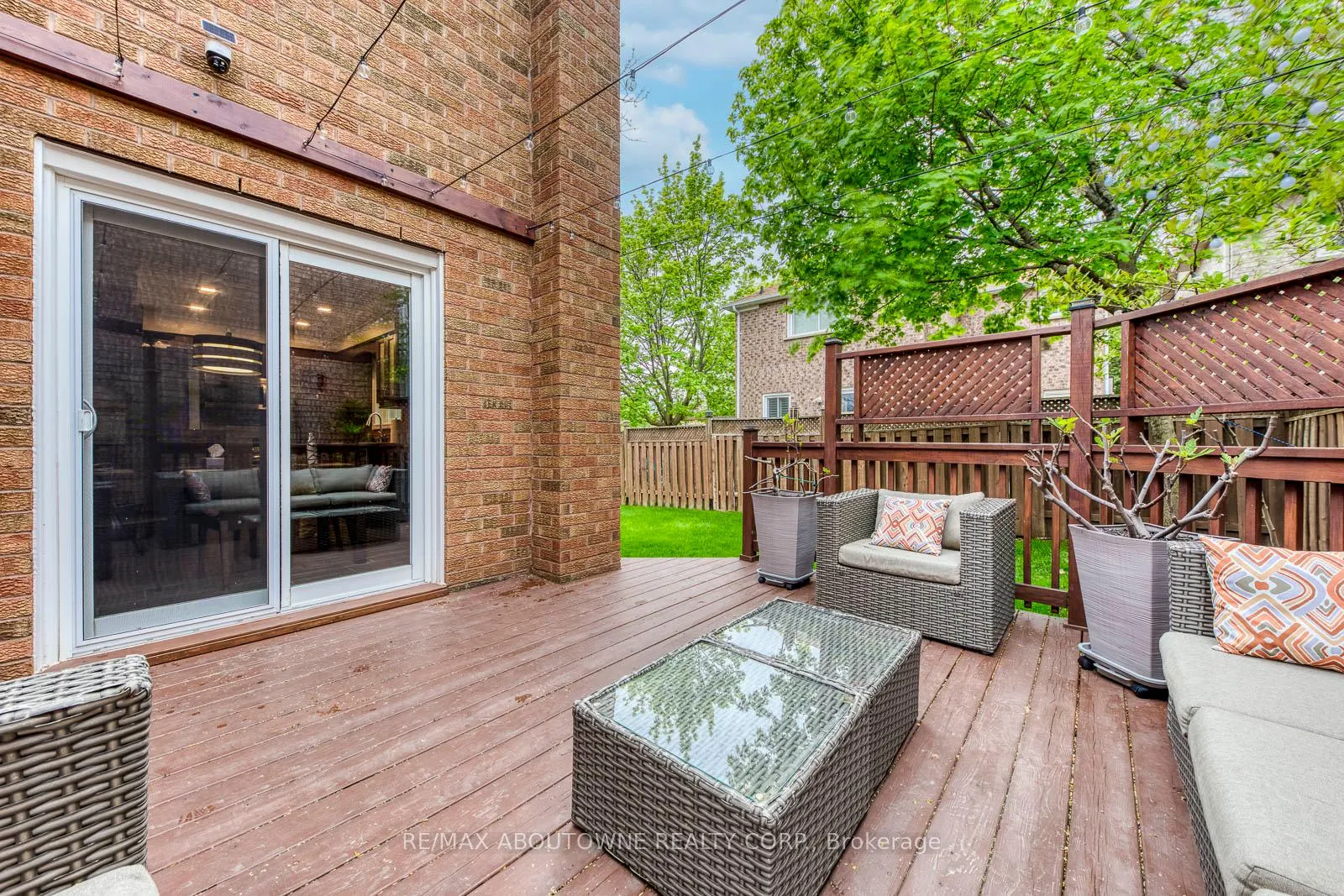 Photo 49 of 1209 Old Oak Drive, Oakville, West Oak Trails — HOMEH