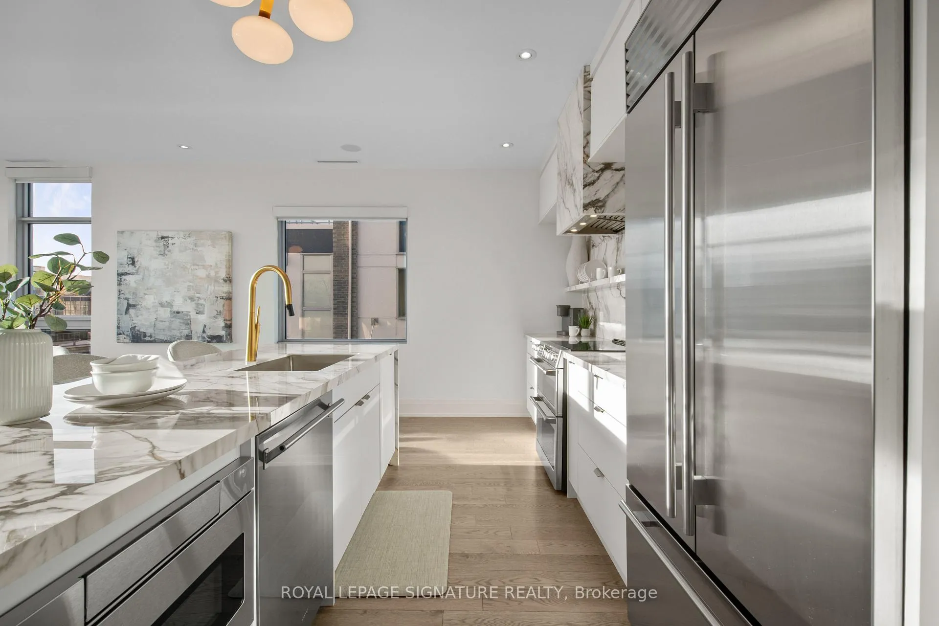 Photo 11 of 3736 Mangusta Court, Innisfil, Rural Innisfil — HOMEH