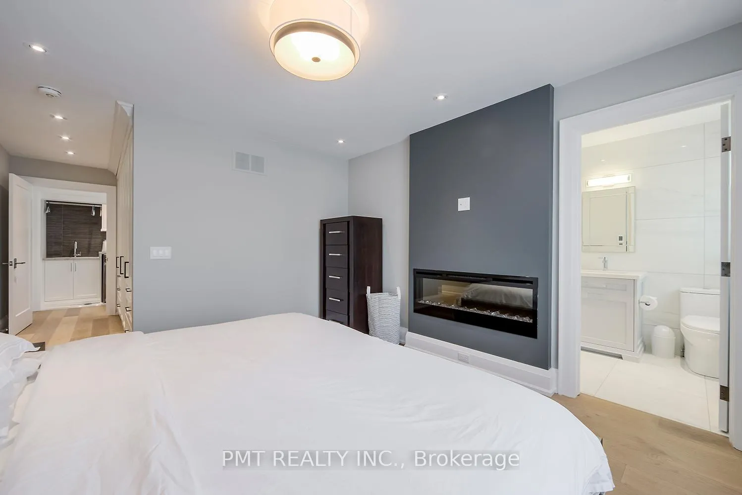 Photo 29 of 50 Thursfield Crescent, Toronto, Leaside — HOMEH