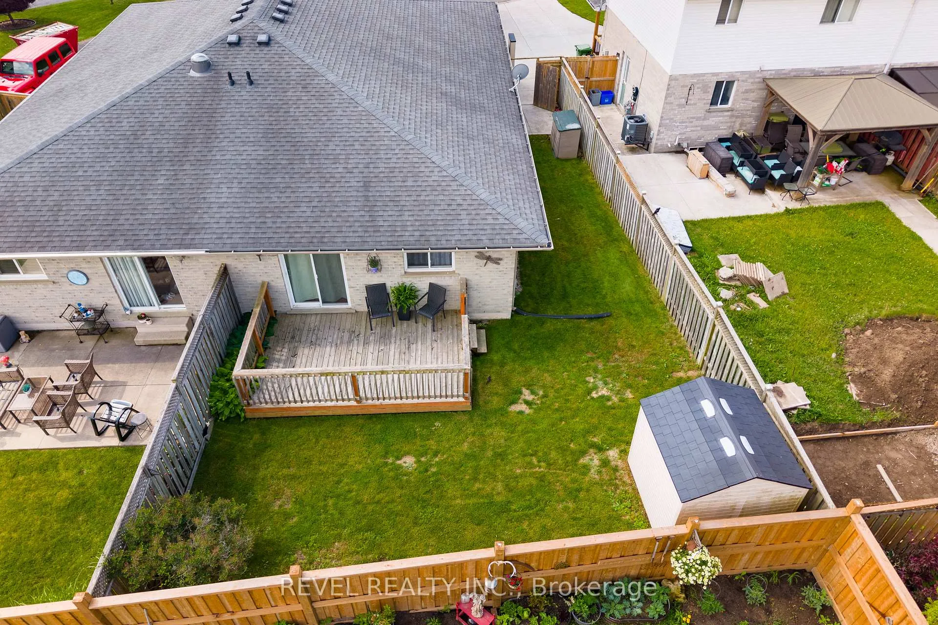 Photo 7 of 25 Rodney Crescent, St. Thomas — HOMEH