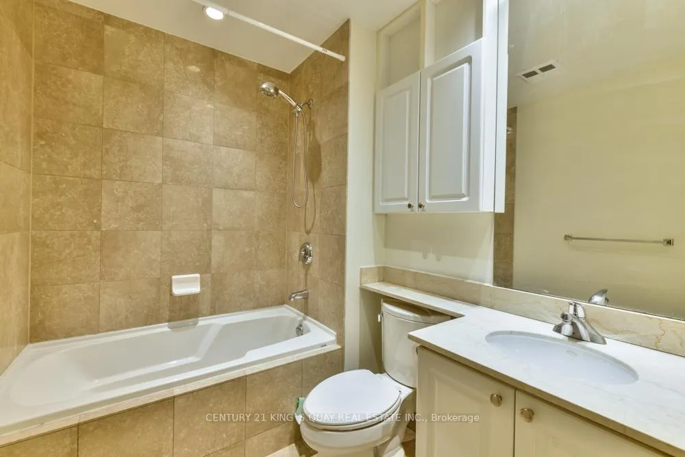 Photo 15 of Unit 3711, 8 Park Road, Toronto, Rosedale-Moore Park — HOMEH