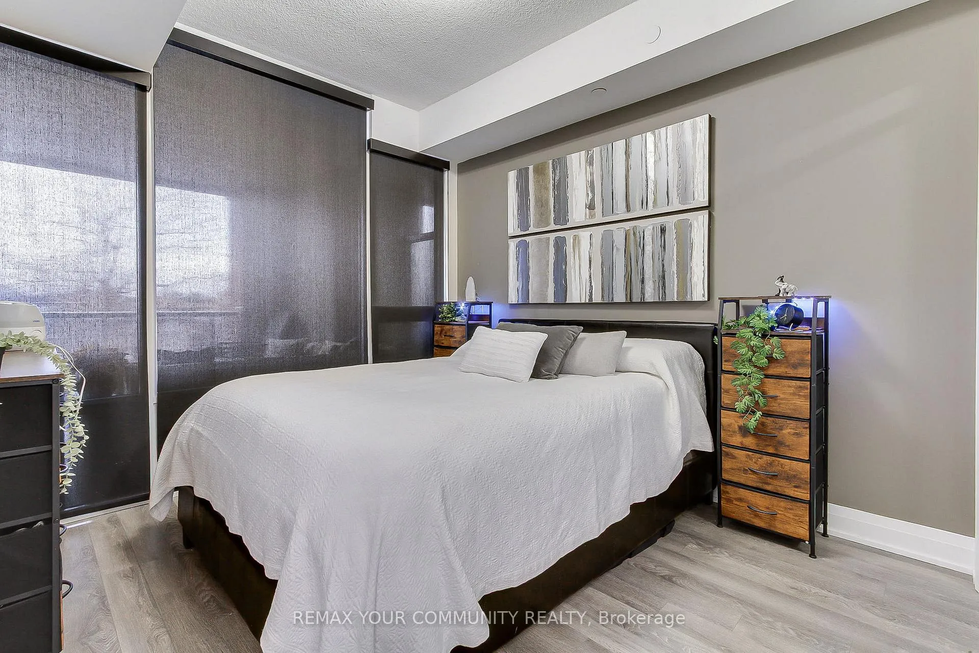 Photo 14 of Unit 204, 4800 Highway 7, Vaughan, East Woodbridge — HOMEH