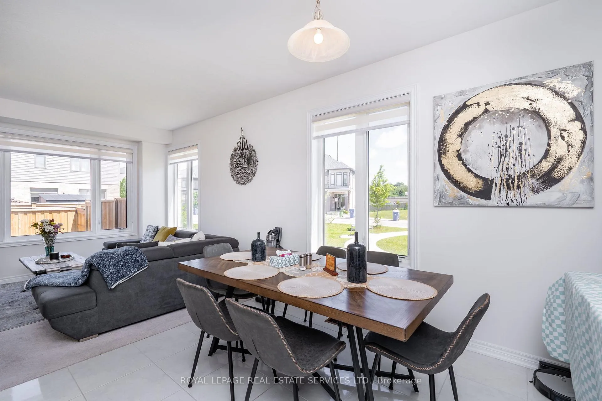 Photo 8 of Unit 72, 166 Deerpath Drive, Guelph, Willow West/Sugarbush/West Acres — HOMEH