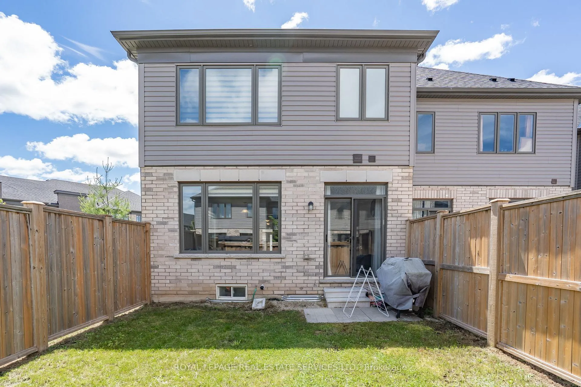 Photo 36 of Unit 72, 166 Deerpath Drive, Guelph, Willow West/Sugarbush/West Acres — HOMEH