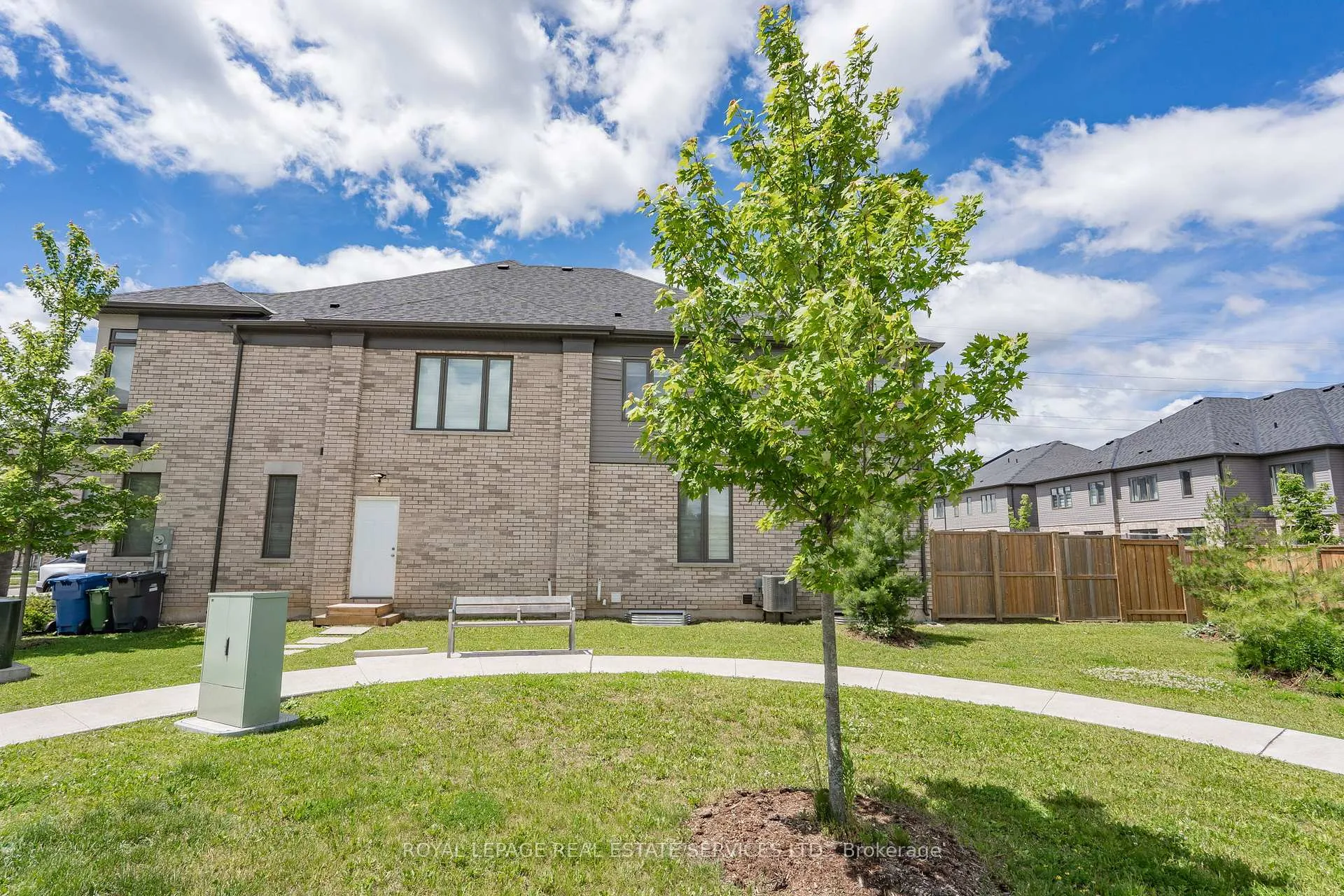 Photo 40 of Unit 72, 166 Deerpath Drive, Guelph, Willow West/Sugarbush/West Acres — HOMEH