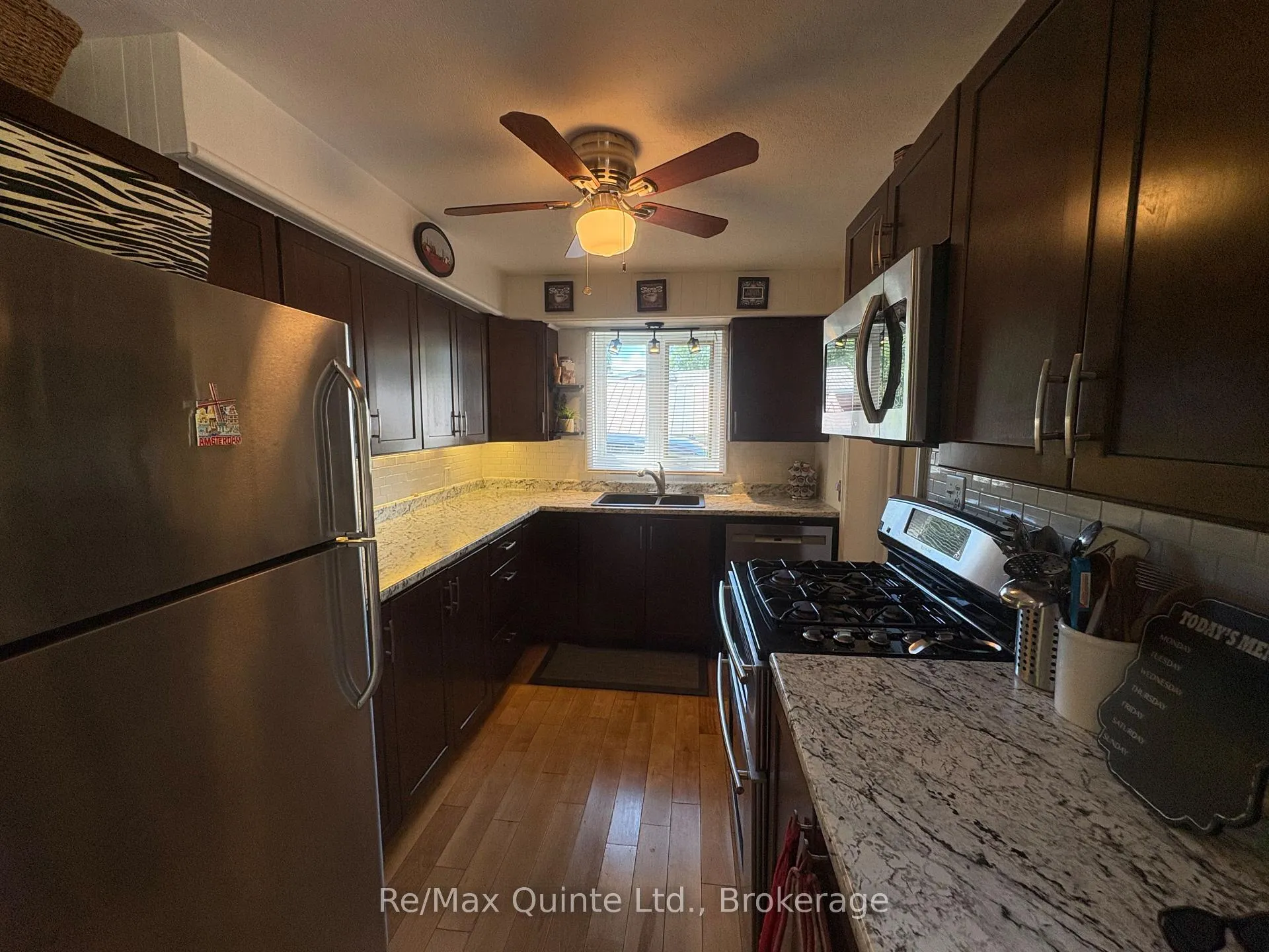 Photo 16 of 14 Bay Avenue, Prince Edward County, Ameliasburg Ward — HOMEH