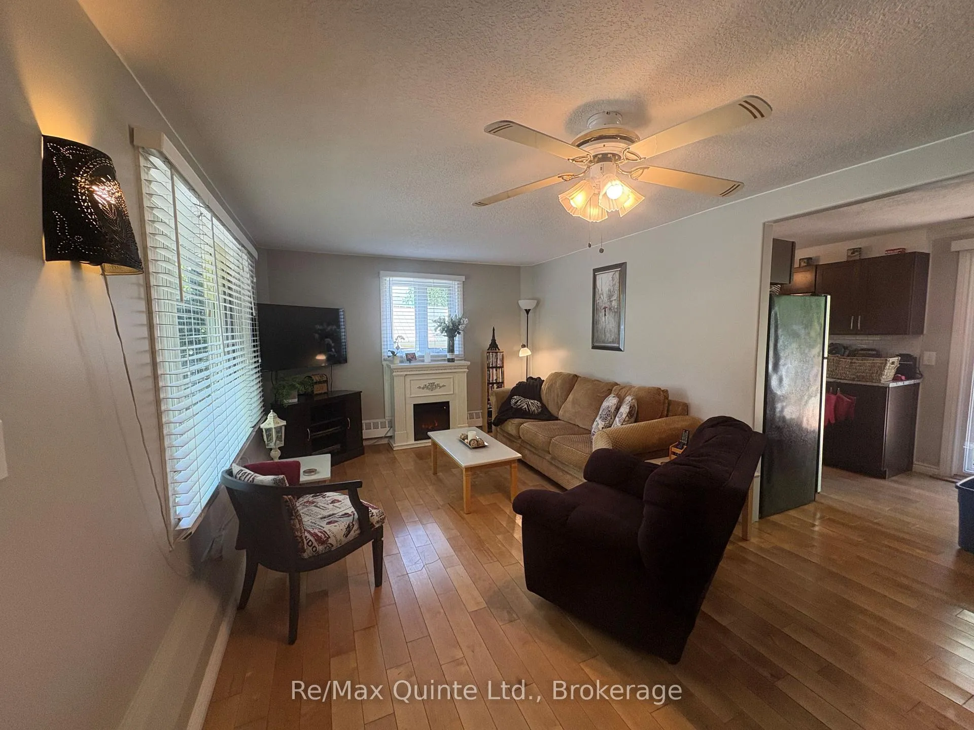 Photo 10 of 14 Bay Avenue, Prince Edward County, Ameliasburg Ward — HOMEH