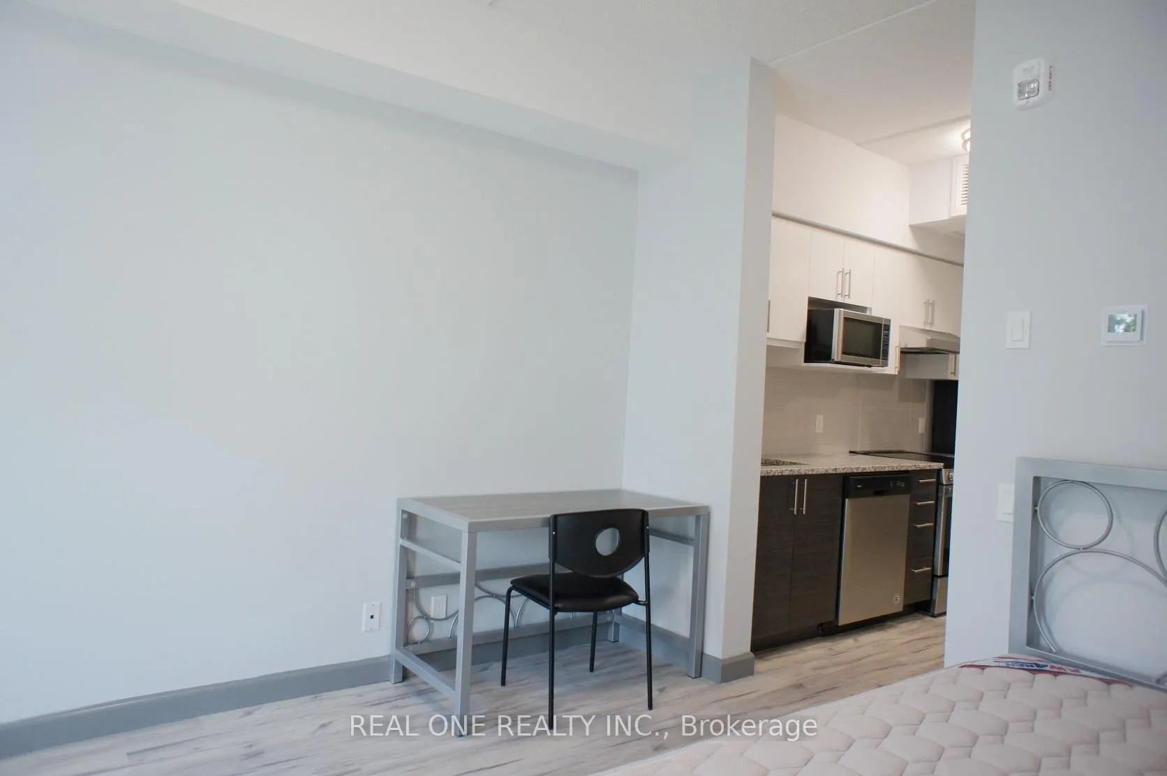 Photo 9 of Unit 524, 77 Leland Street, Hamilton, Ainslie Wood — HOMEH