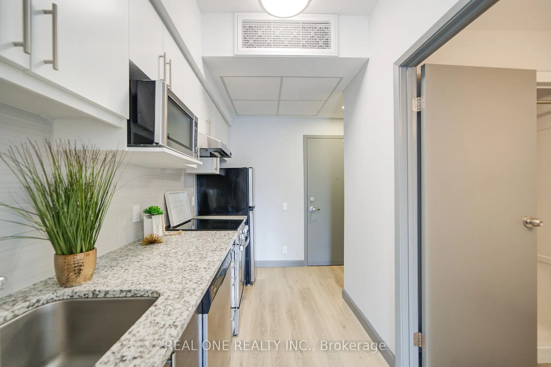 Photo 12 of Unit 524, 77 Leland Street, Hamilton, Ainslie Wood — HOMEH