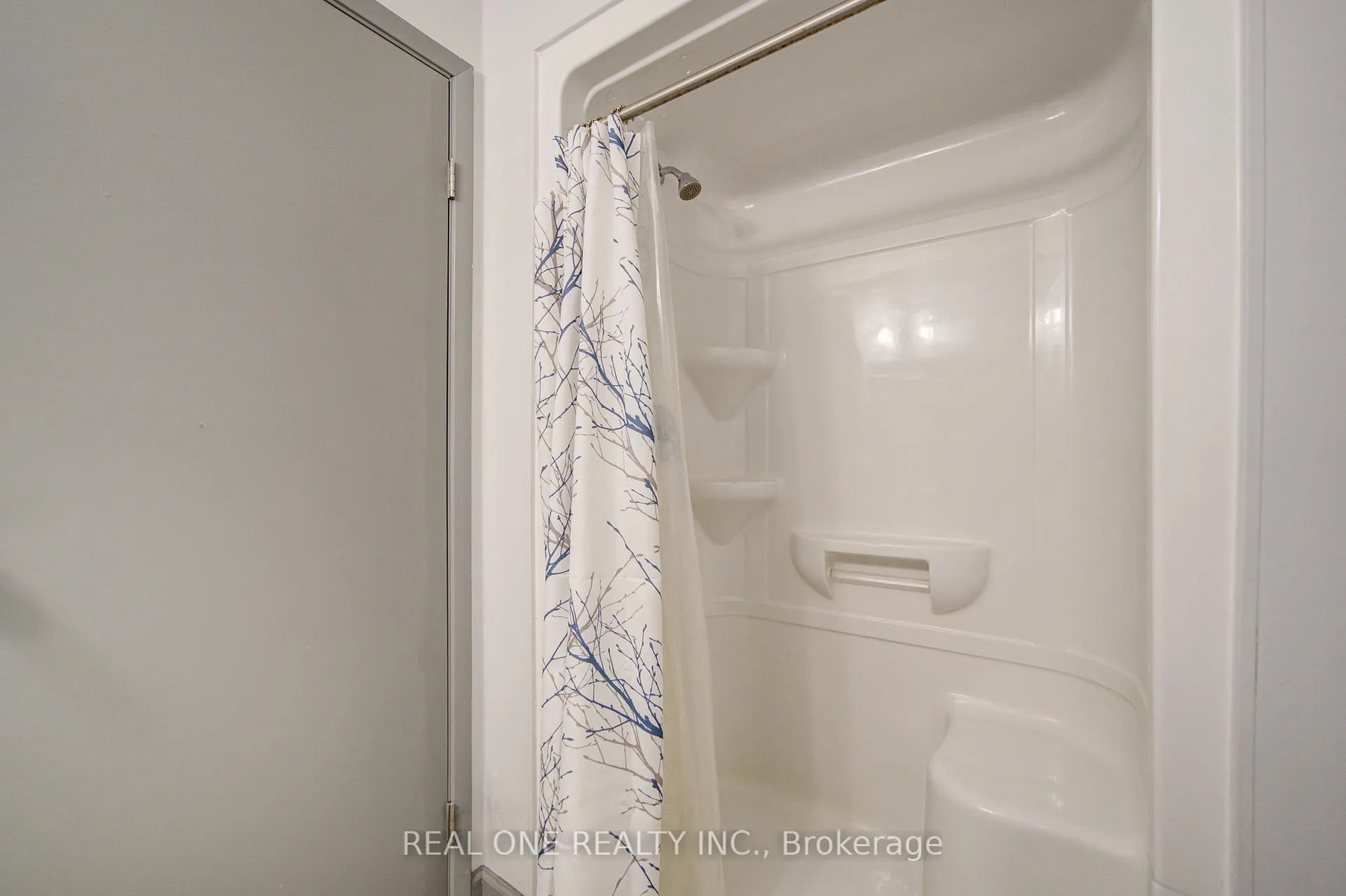 Photo 15 of Unit 524, 77 Leland Street, Hamilton, Ainslie Wood — HOMEH