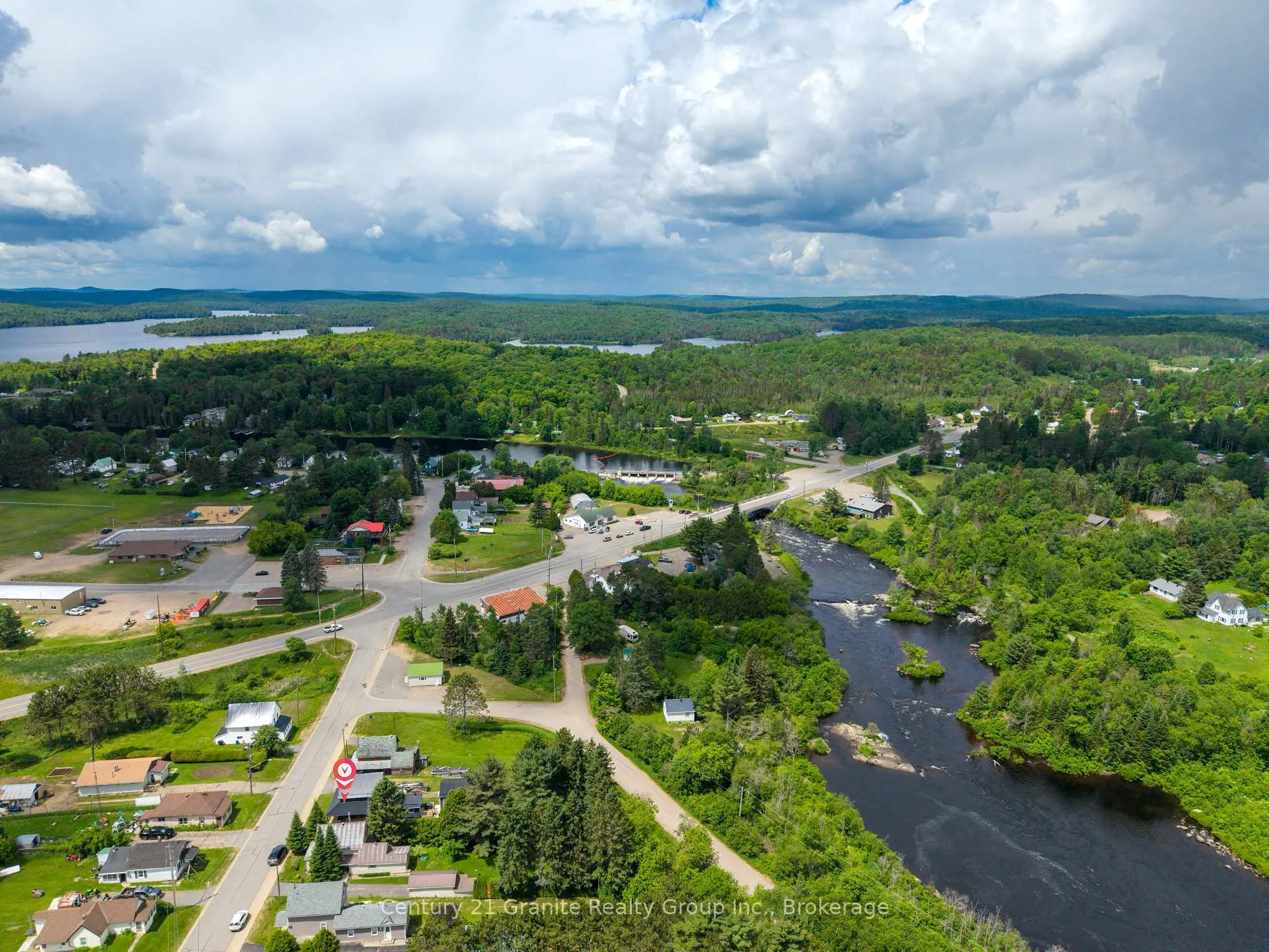 Photo 7 of 25 Post Street, South Algonquin — HOMEH