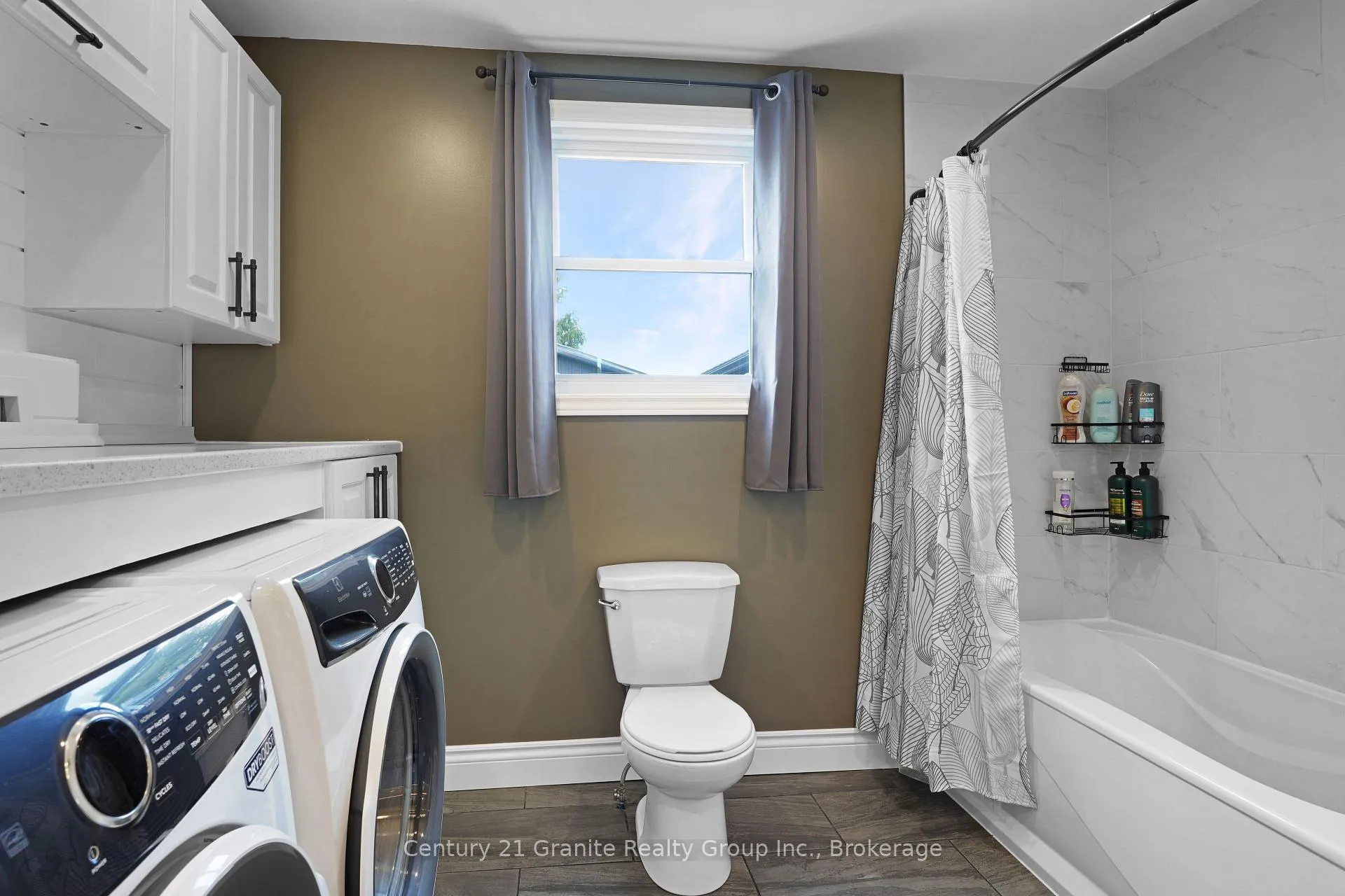 Photo 10 of 25 Post Street, South Algonquin — HOMEH