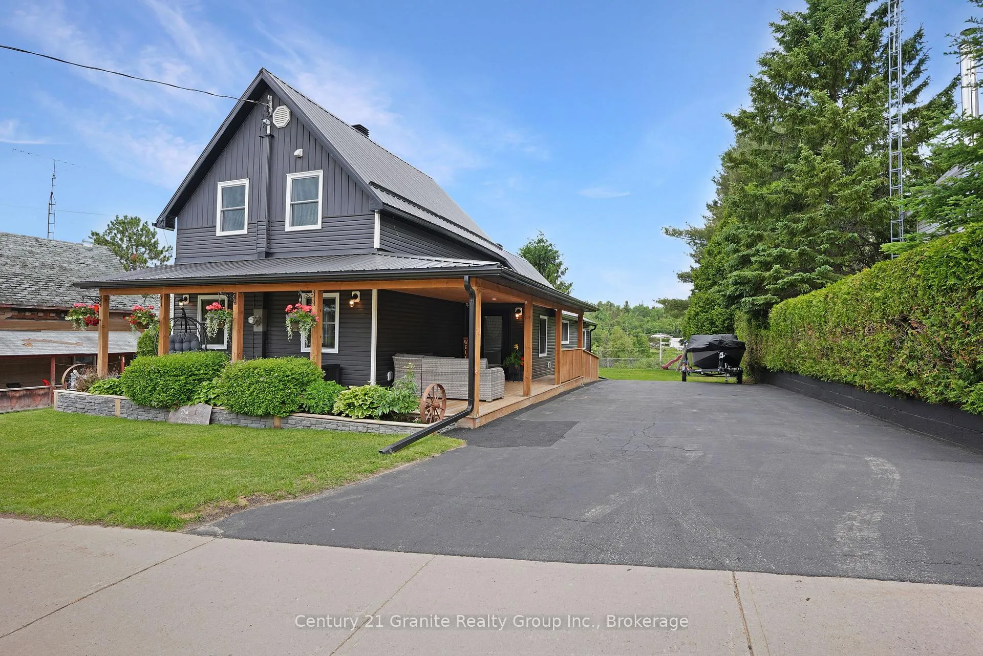 Photo 26 of 25 Post Street, South Algonquin — HOMEH