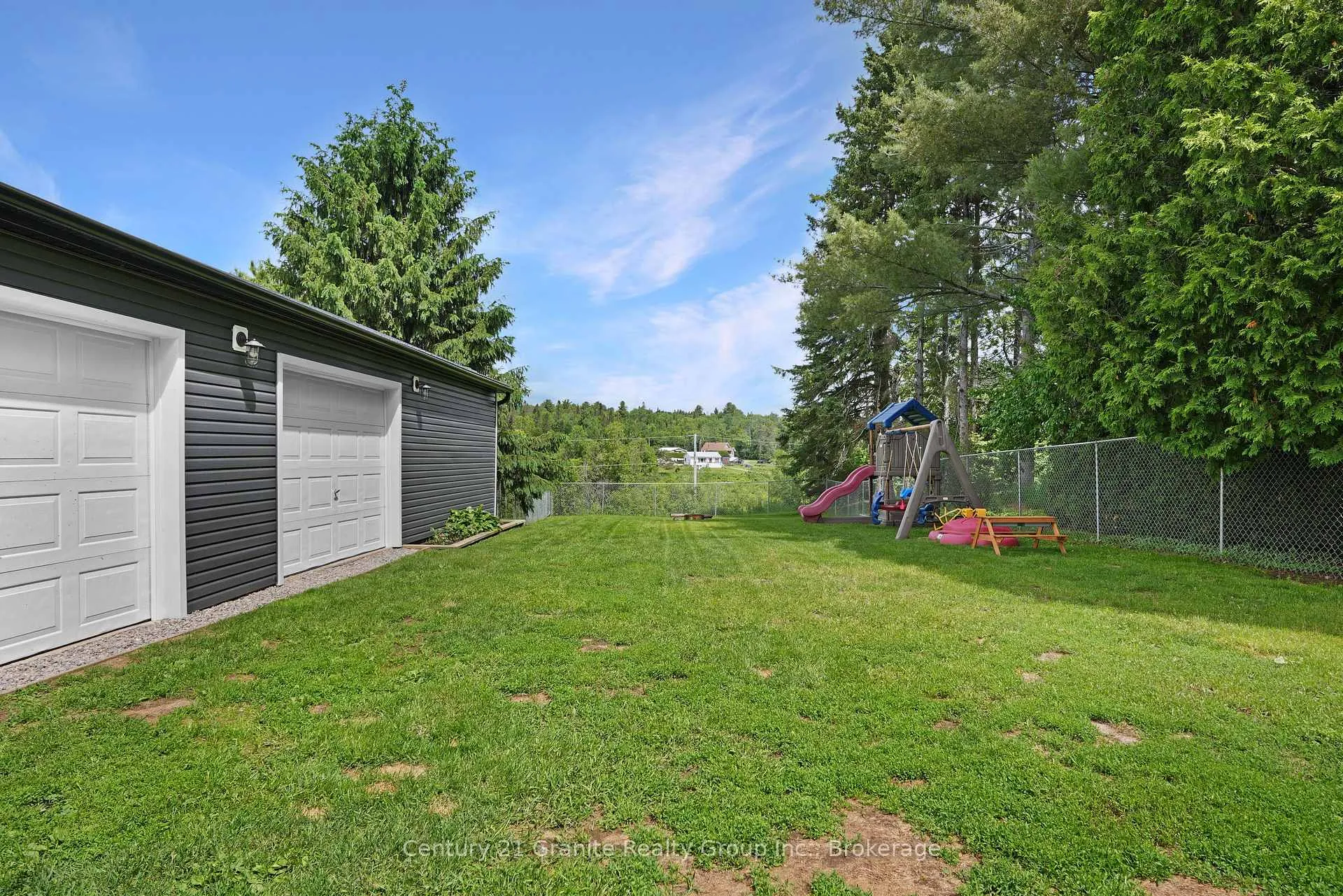 Photo 29 of 25 Post Street, South Algonquin — HOMEH