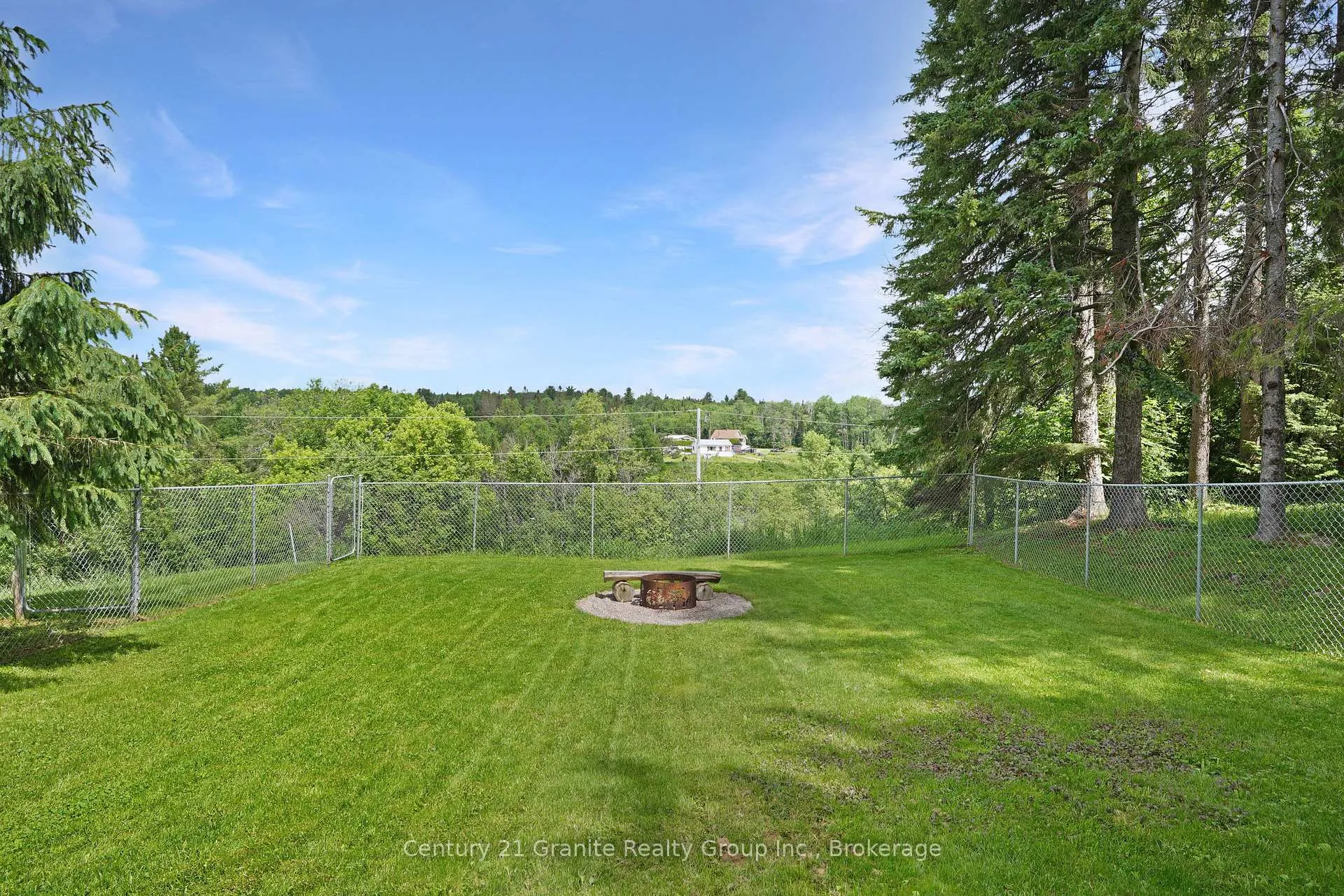 Photo 30 of 25 Post Street, South Algonquin — HOMEH