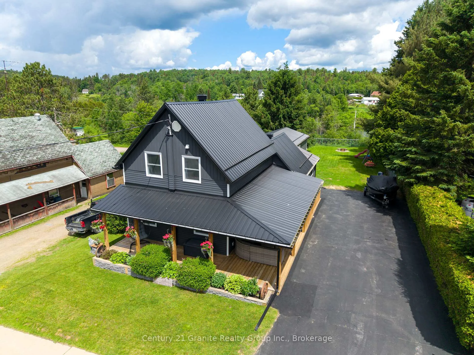 Photo 33 of 25 Post Street, South Algonquin — HOMEH