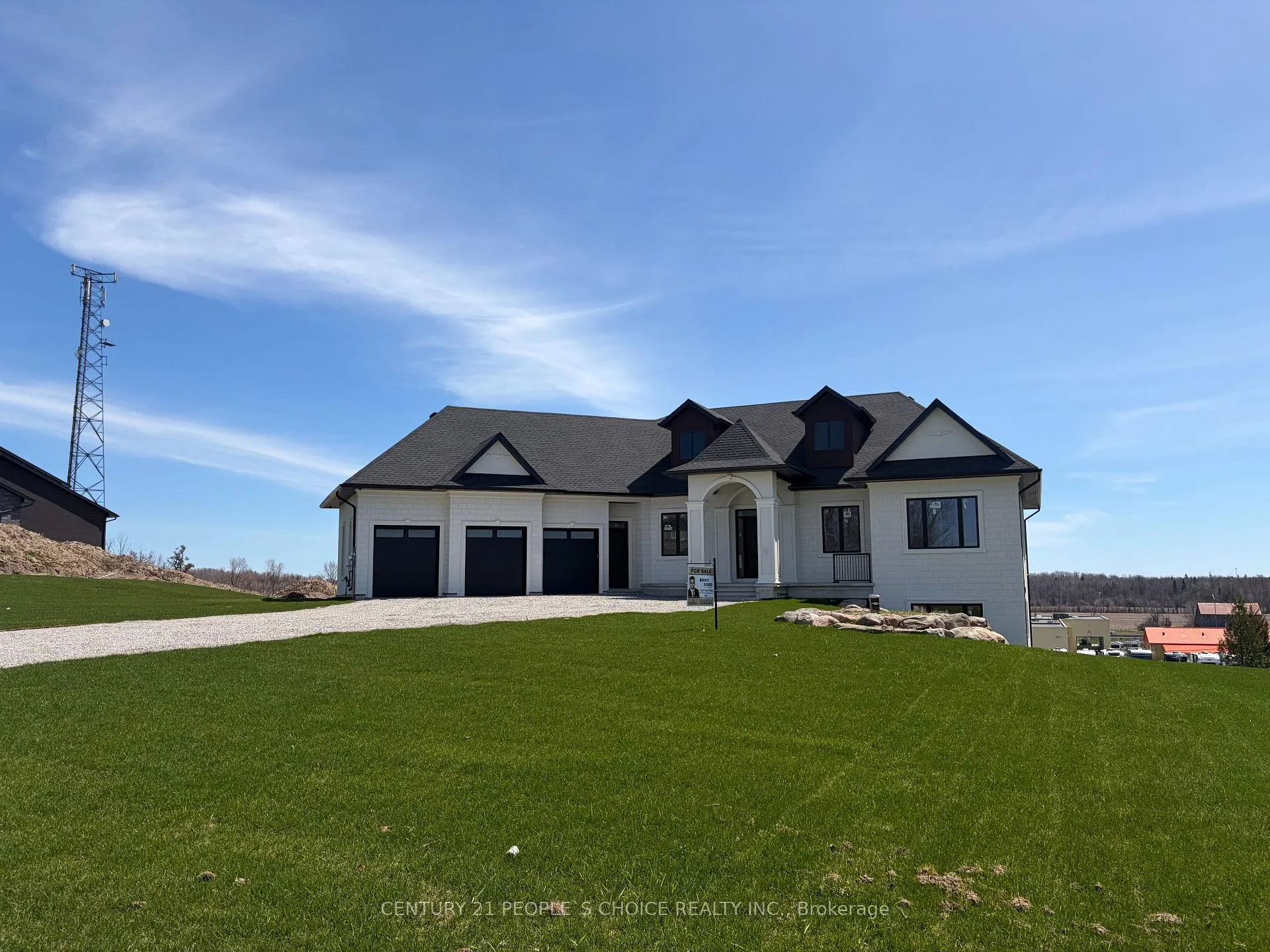 Photo 1 of 11 Caldwell Drive, Oro-Medonte, Rural Oro-Medonte — HOMEH
