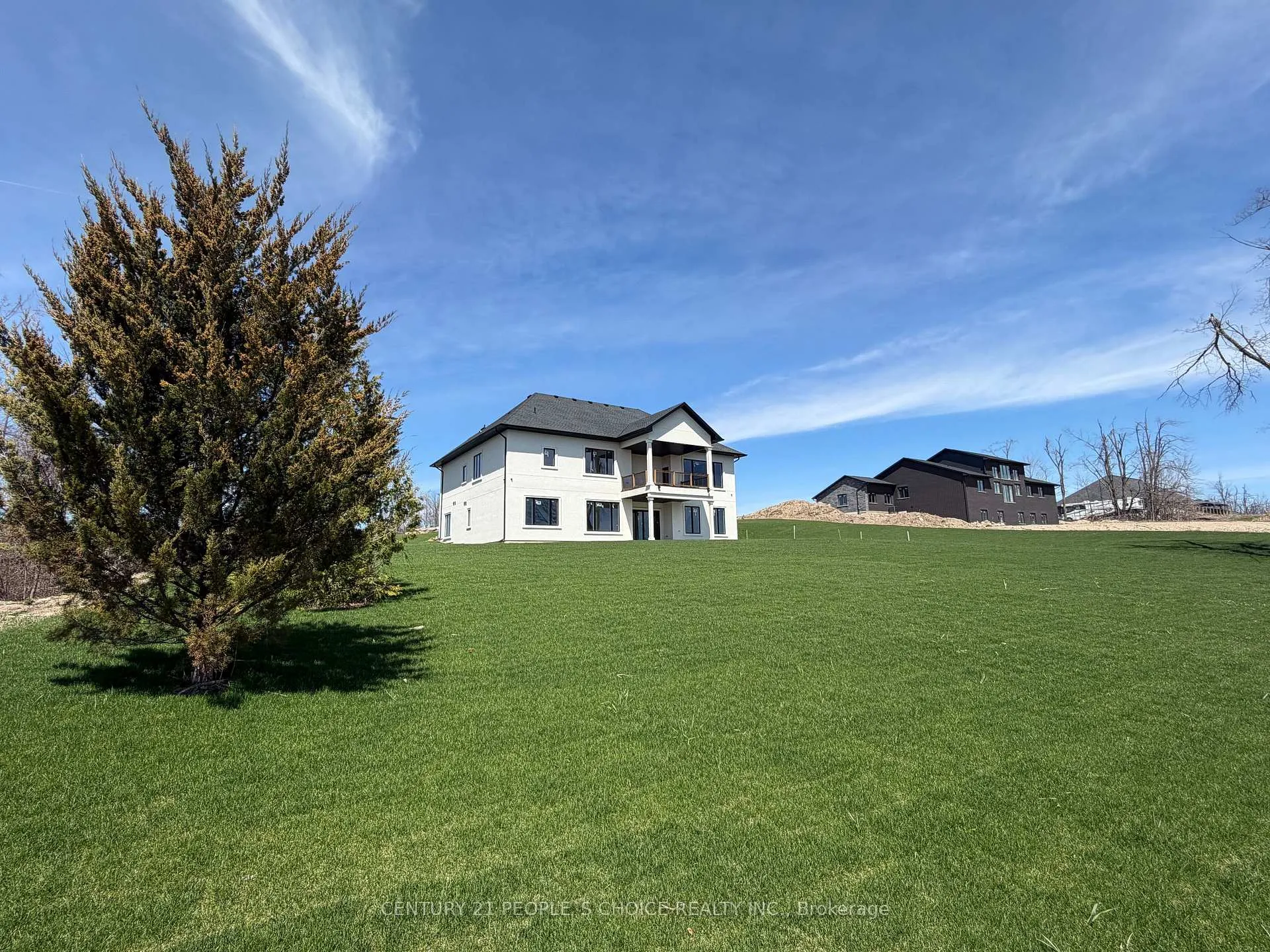 Photo 4 of 11 Caldwell Drive, Oro-Medonte, Rural Oro-Medonte — HOMEH