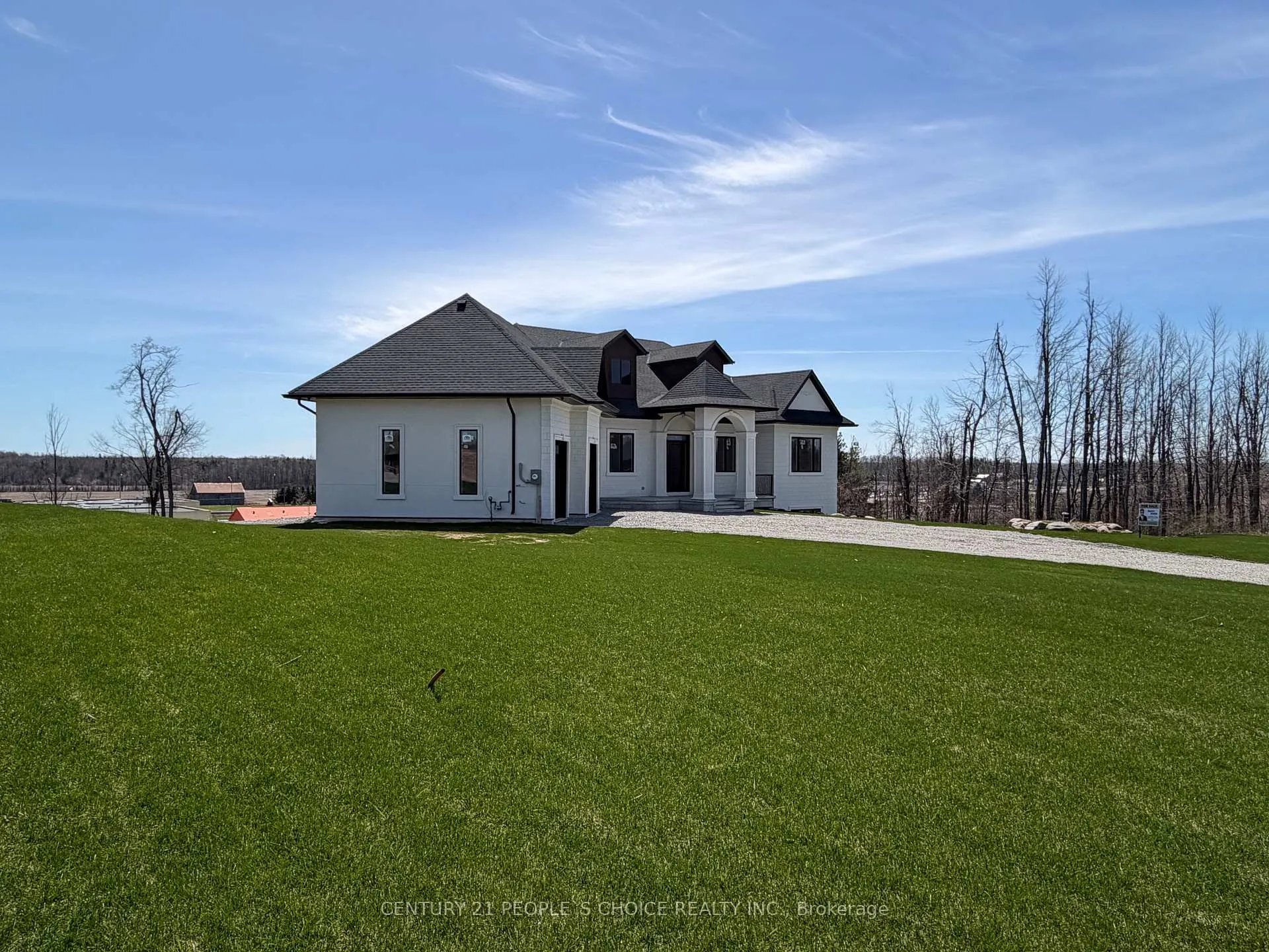 Photo 5 of 11 Caldwell Drive, Oro-Medonte, Rural Oro-Medonte — HOMEH
