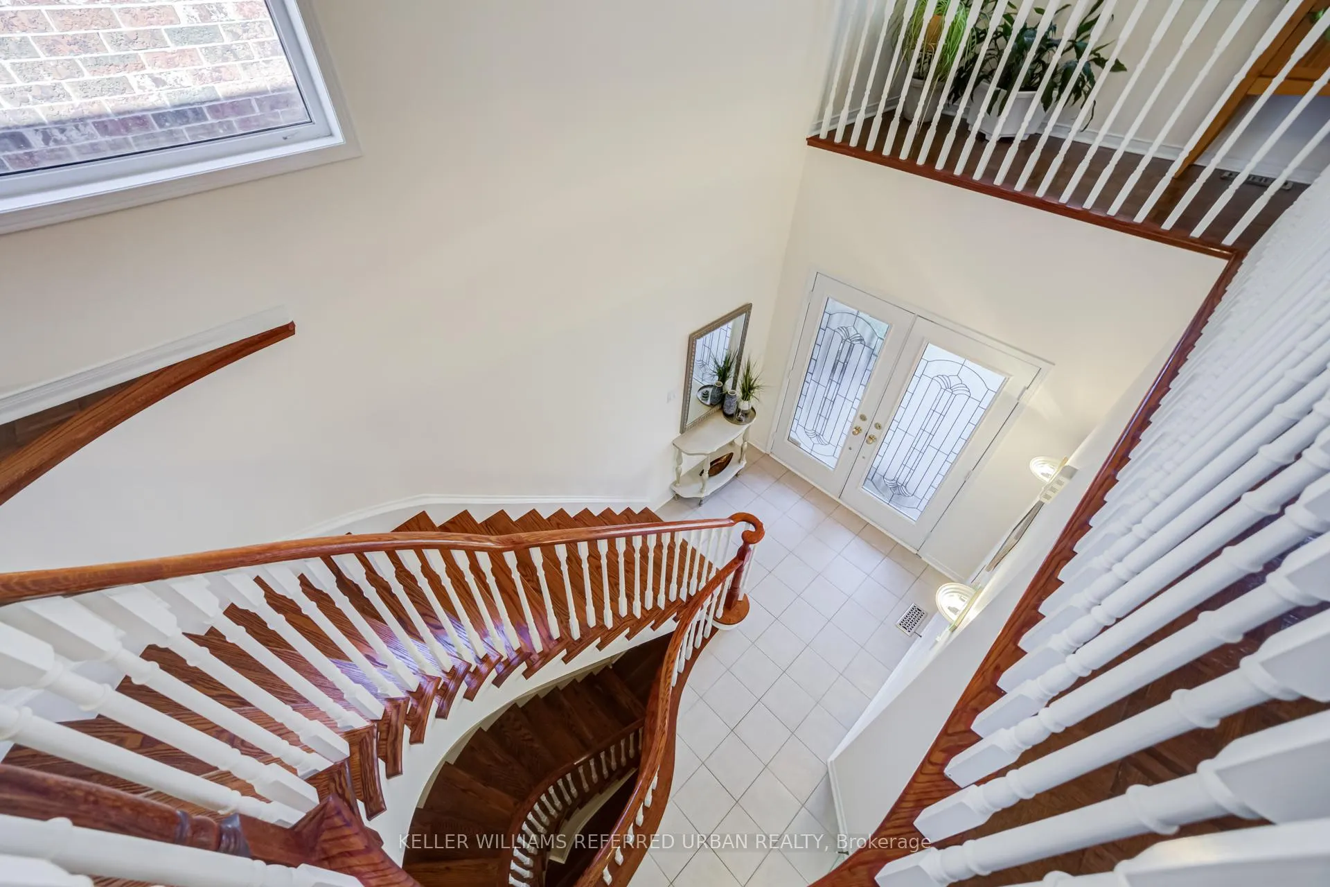 Photo 17 of 51 Belvia Drive, Vaughan, Patterson — HOMEH