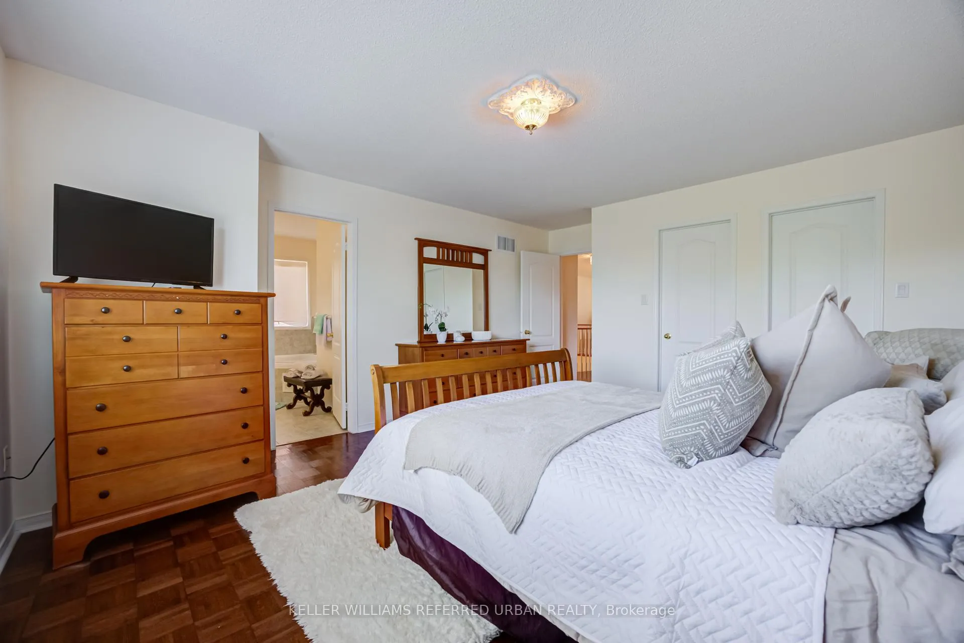 Photo 29 of 51 Belvia Drive, Vaughan, Patterson — HOMEH