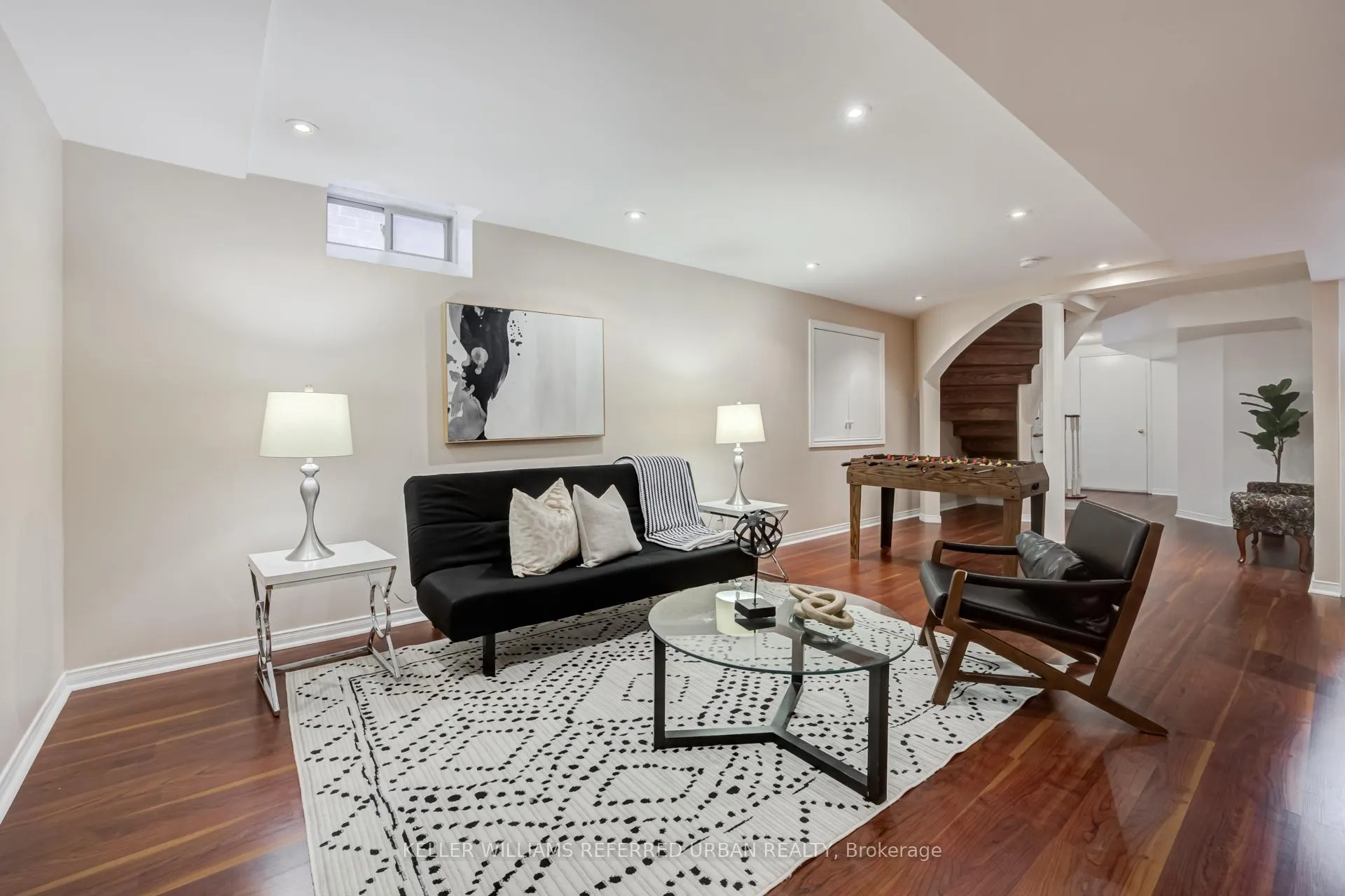 Photo 38 of 51 Belvia Drive, Vaughan, Patterson — HOMEH