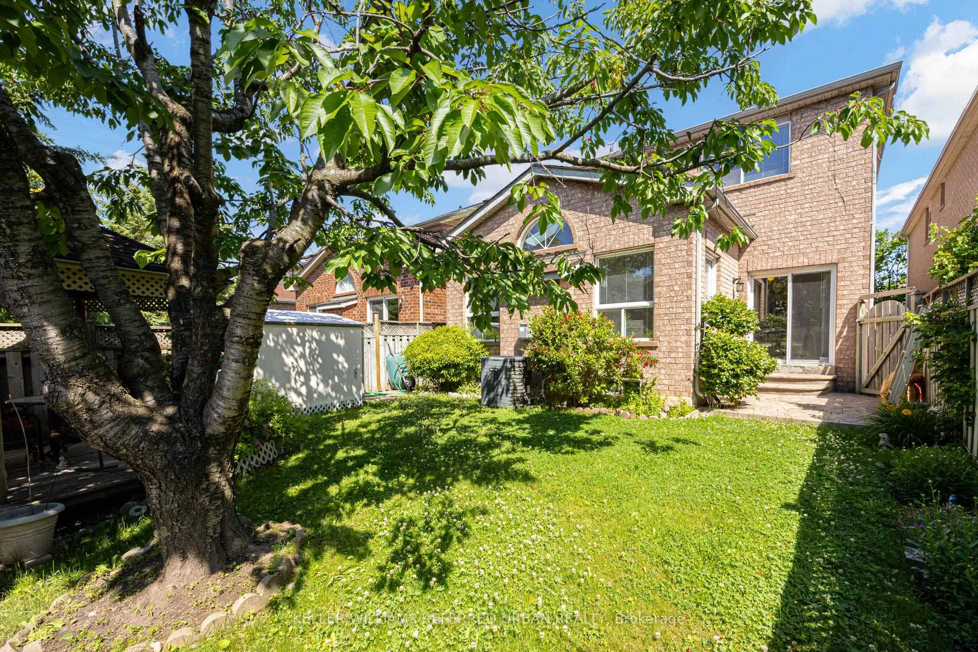 Photo 45 of 51 Belvia Drive, Vaughan, Patterson — HOMEH