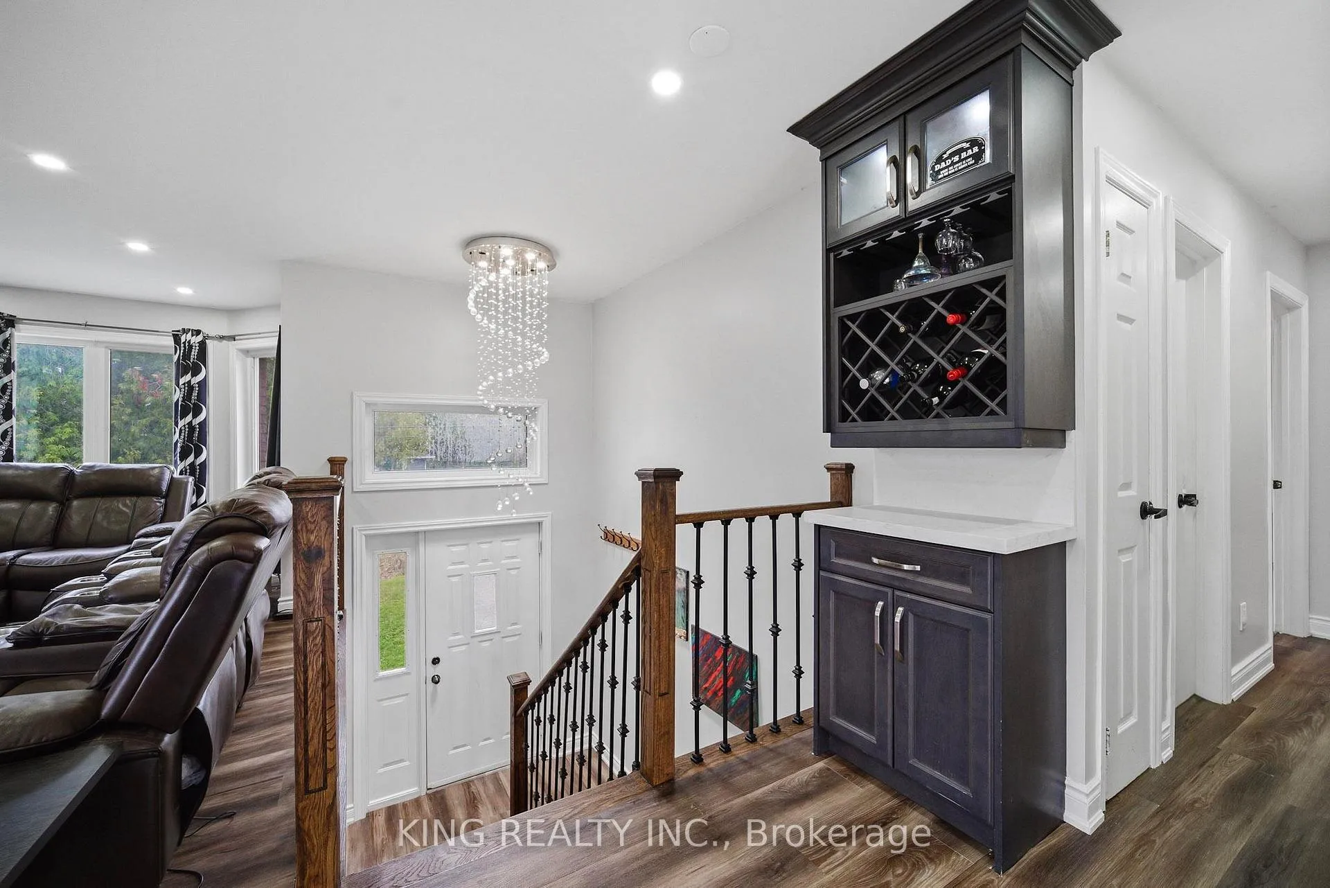 Photo 11 of 1181 Arnold Street, Innisfil, Lefroy — HOMEH