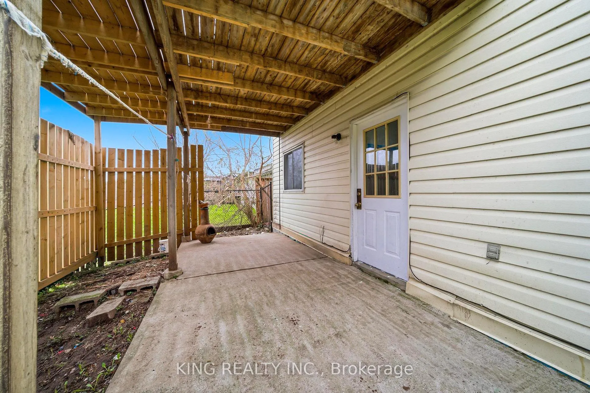Photo 35 of 1181 Arnold Street, Innisfil, Lefroy — HOMEH