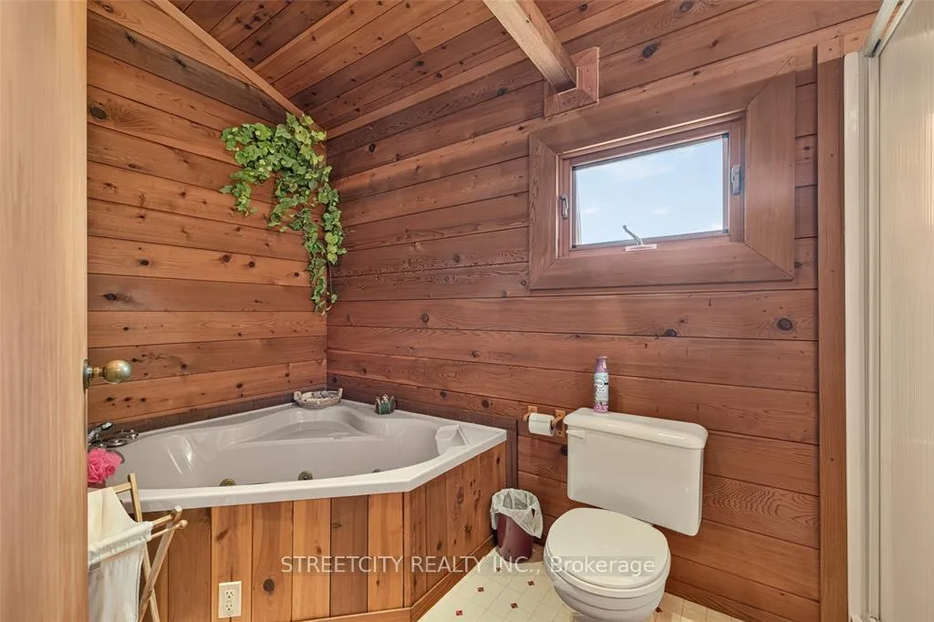 Photo 23 of 41073 Londesboro Road, Central Huron, Hullett — HOMEH
