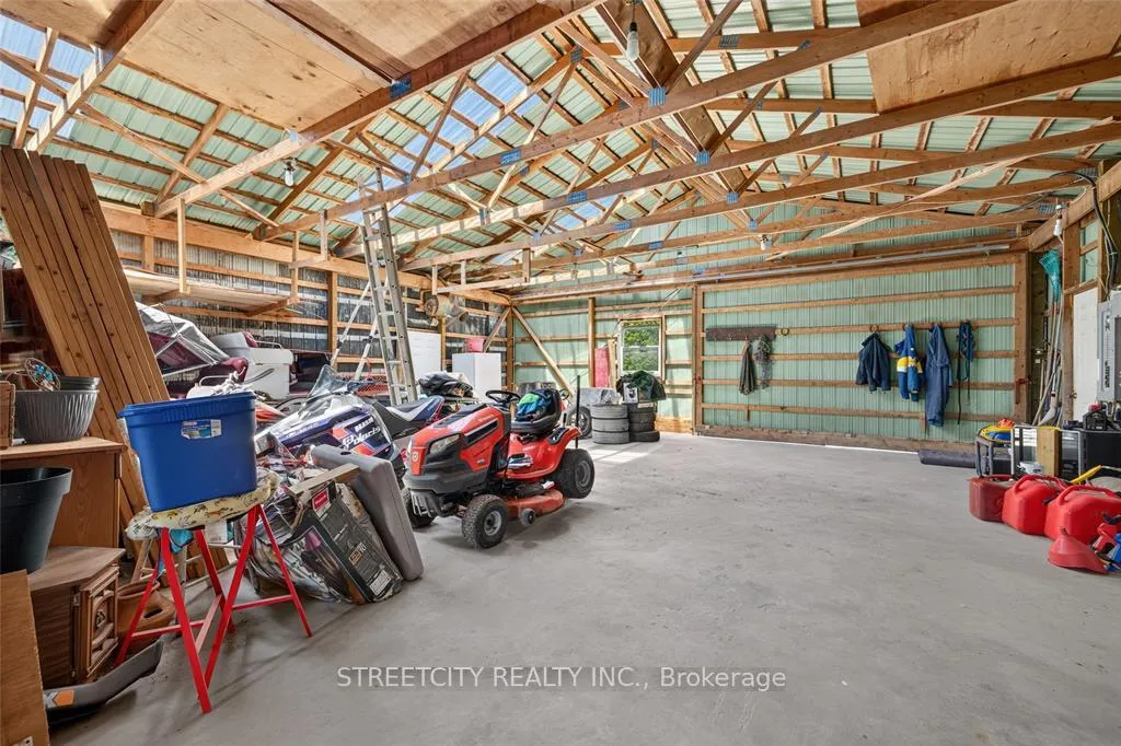 Photo 35 of 41073 Londesboro Road, Central Huron, Hullett — HOMEH