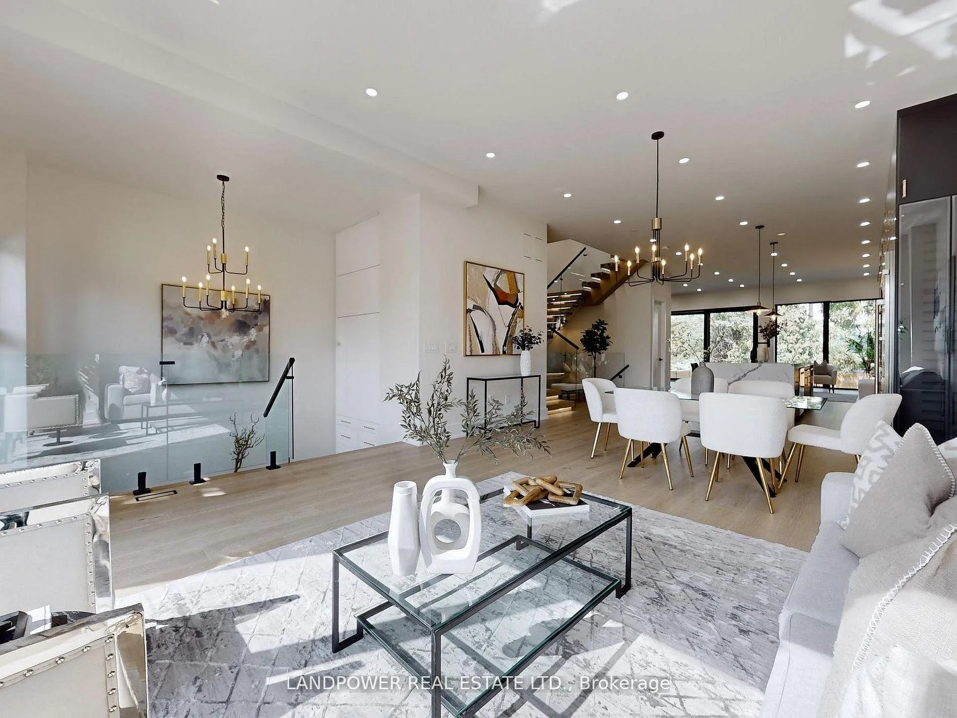 Photo 6 of 214 Brooke Avenue, Toronto, Bedford Park-Nortown — HOMEH