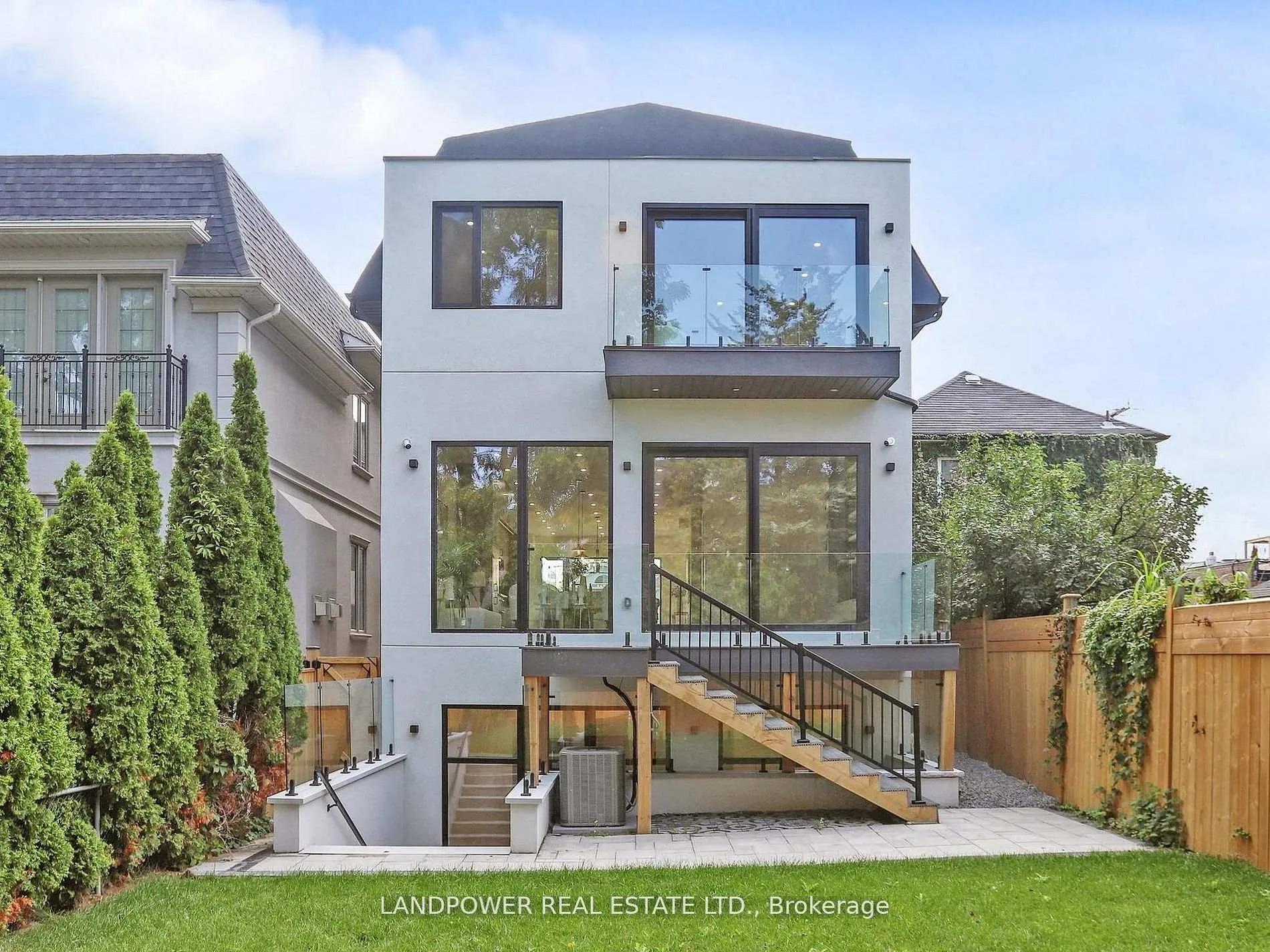 Photo 24 of 214 Brooke Avenue, Toronto, Bedford Park-Nortown — HOMEH