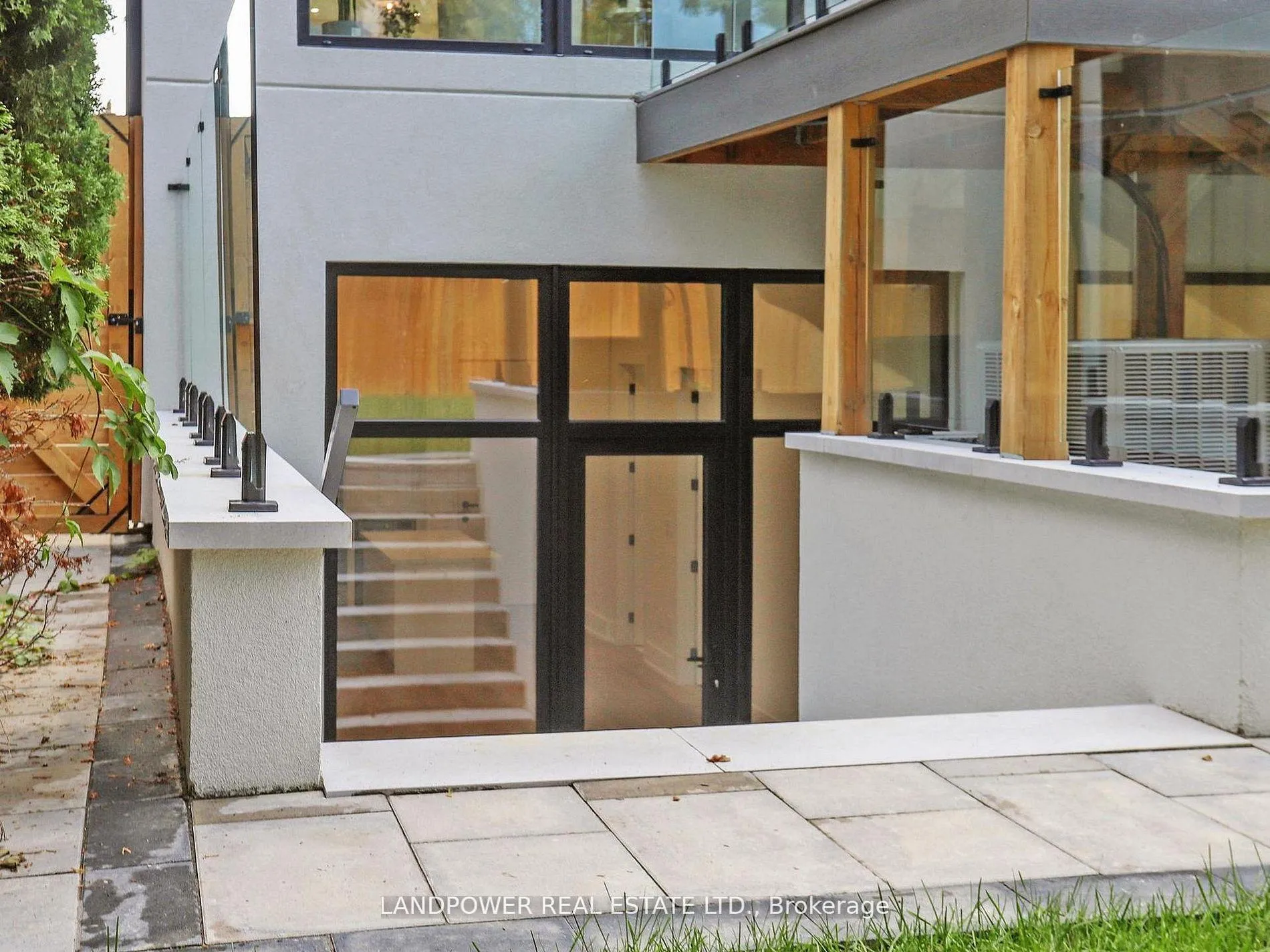 Photo 25 of 214 Brooke Avenue, Toronto, Bedford Park-Nortown — HOMEH