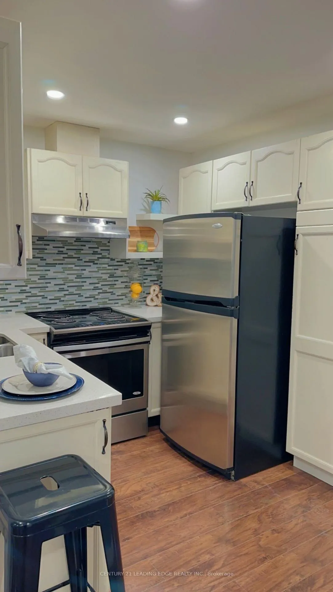 Photo 7 of Unit Bsmt, 71 Millburn Drive, Clarington, Bowmanville — HOMEH