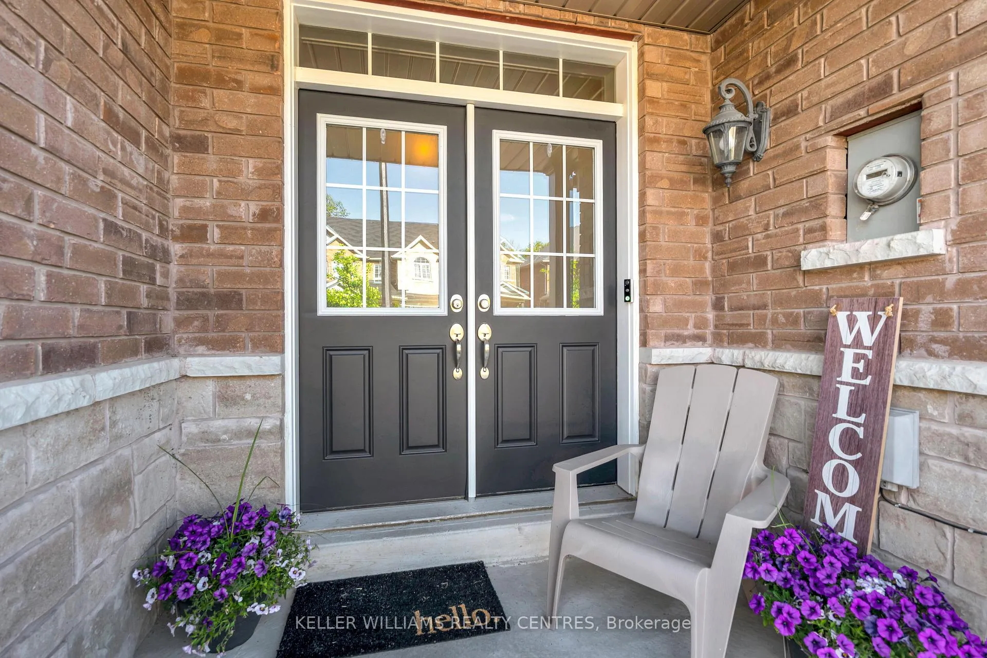 Photo 2 of 82 Scotia Road, Georgina, Sutton & Jackson's Point — HOMEH
