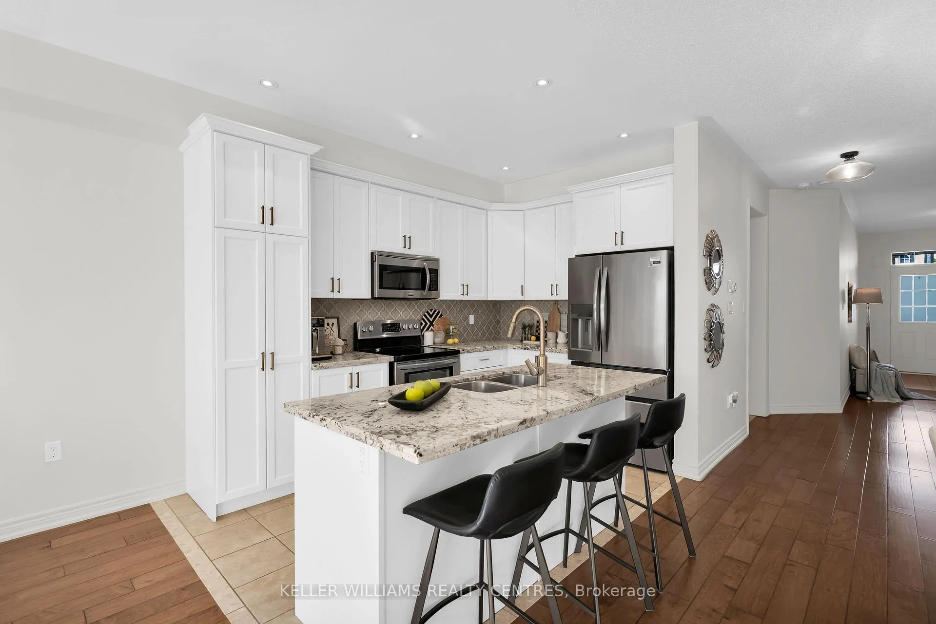 Photo 10 of 82 Scotia Road, Georgina, Sutton & Jackson's Point — HOMEH