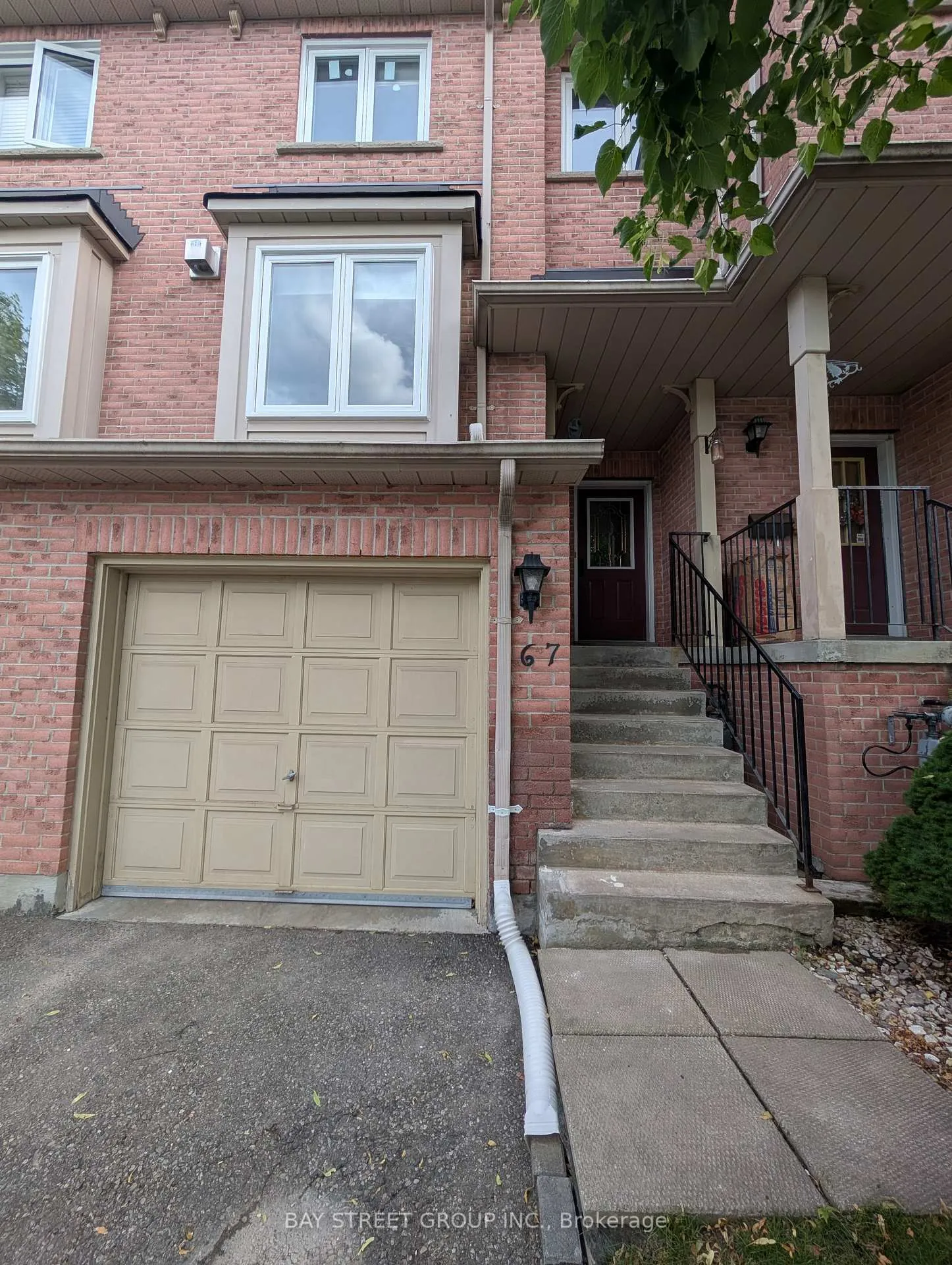 Front of Unit 32, 67 Rougehaven Way