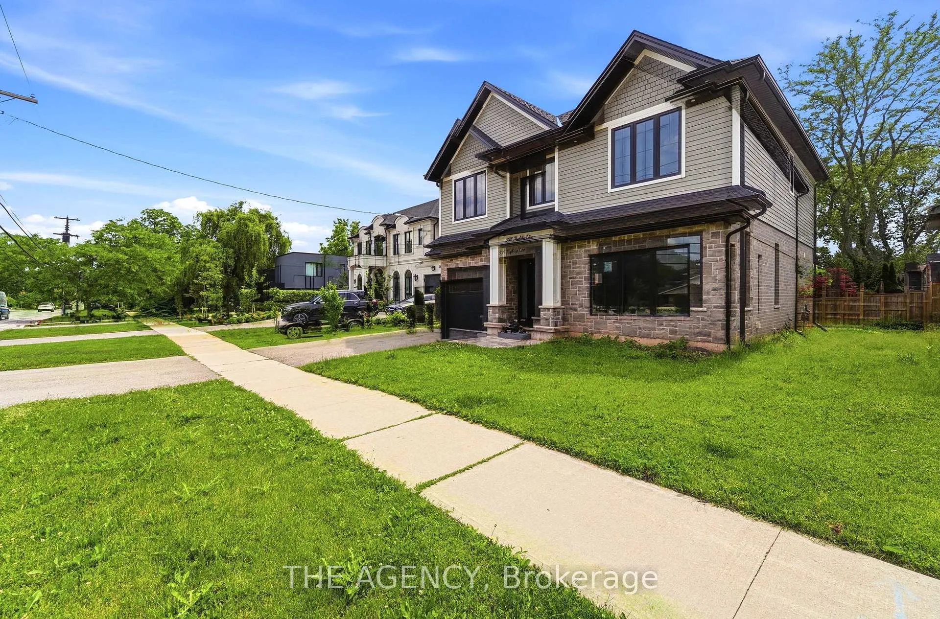 Photo 3 of 308 Appleby Line, Burlington, Shoreacres — HOMEH
