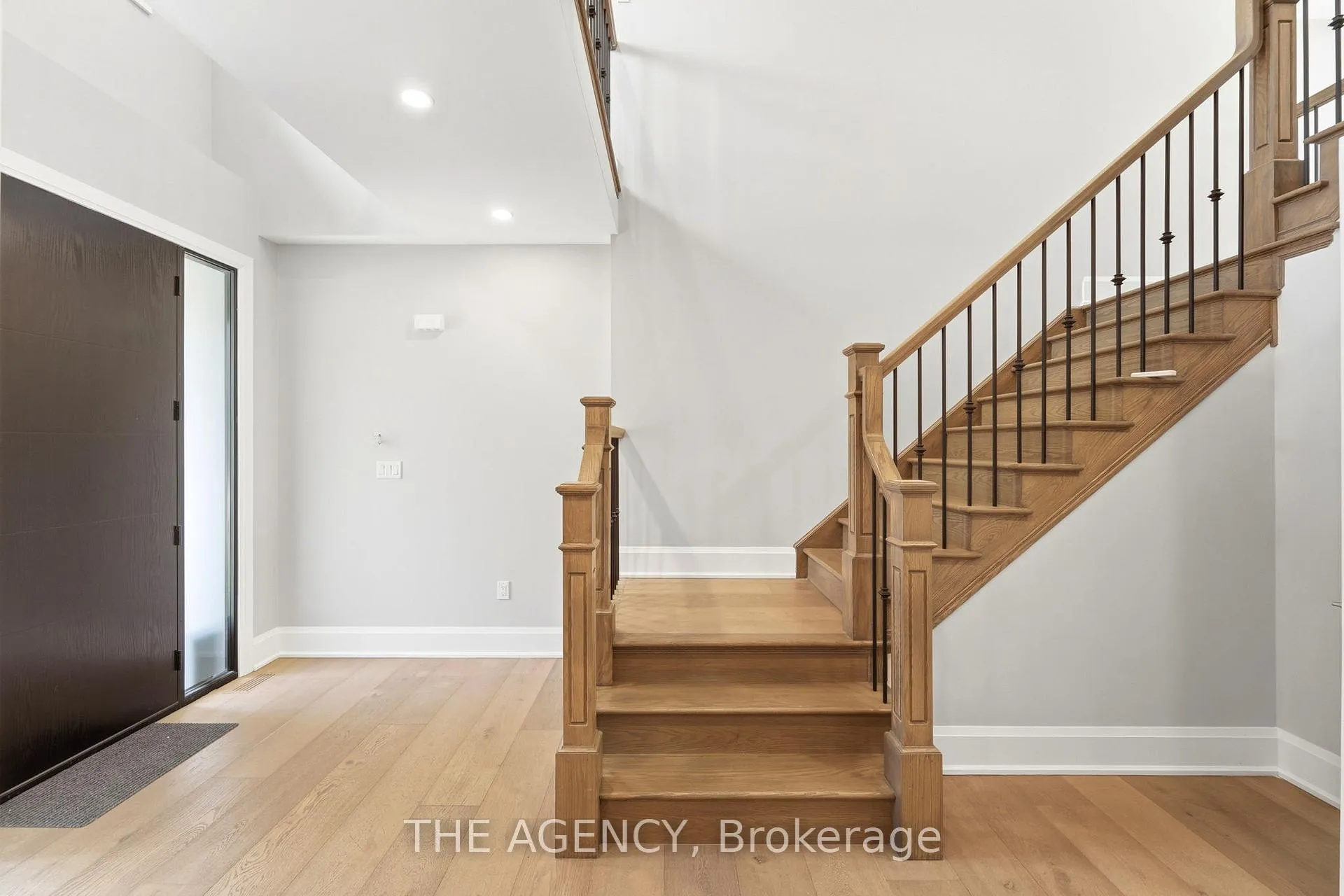 Photo 4 of 308 Appleby Line, Burlington, Shoreacres — HOMEH
