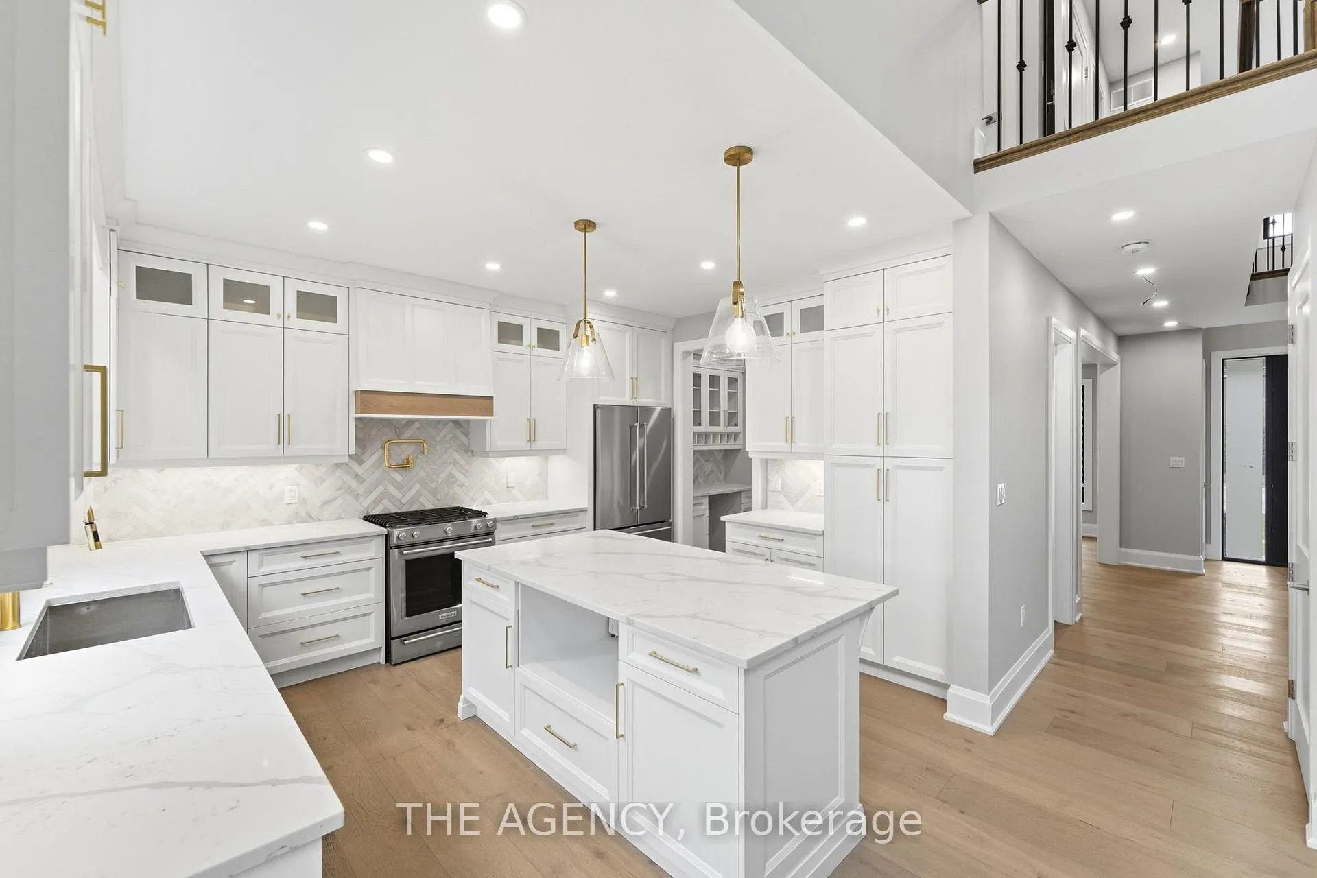 Photo 11 of 308 Appleby Line, Burlington, Shoreacres — HOMEH